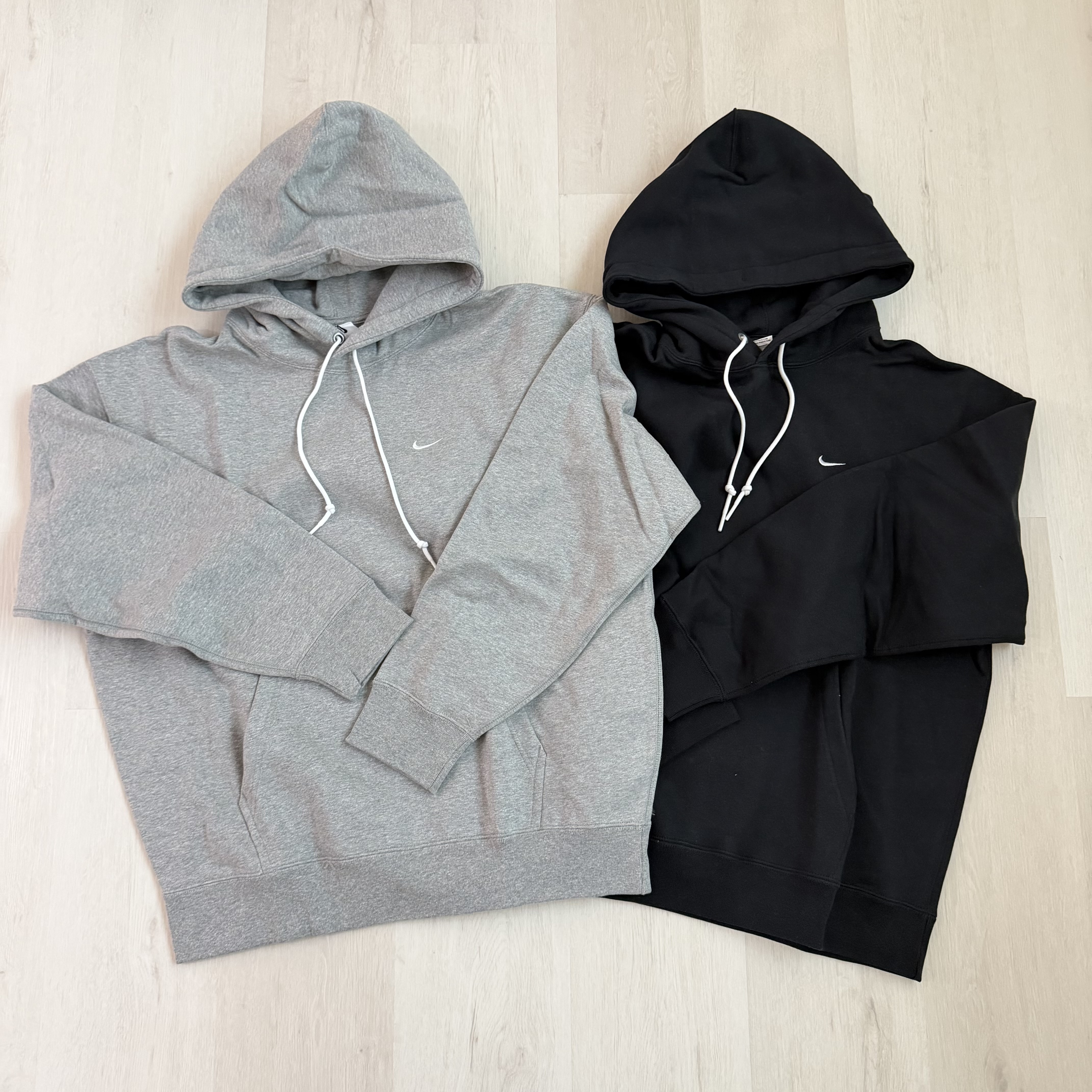 零碼出清┃NIKE 厚磅 內刷毛 帽T SOLO SWOOSH FLEECE PULL OVER HOODIE  連帽上衣 刺繡小勾  DX1356