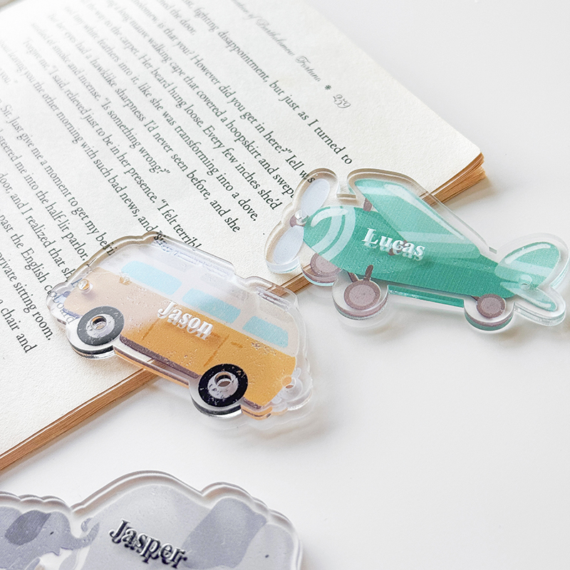 童趣手繪壓克力護照名牌