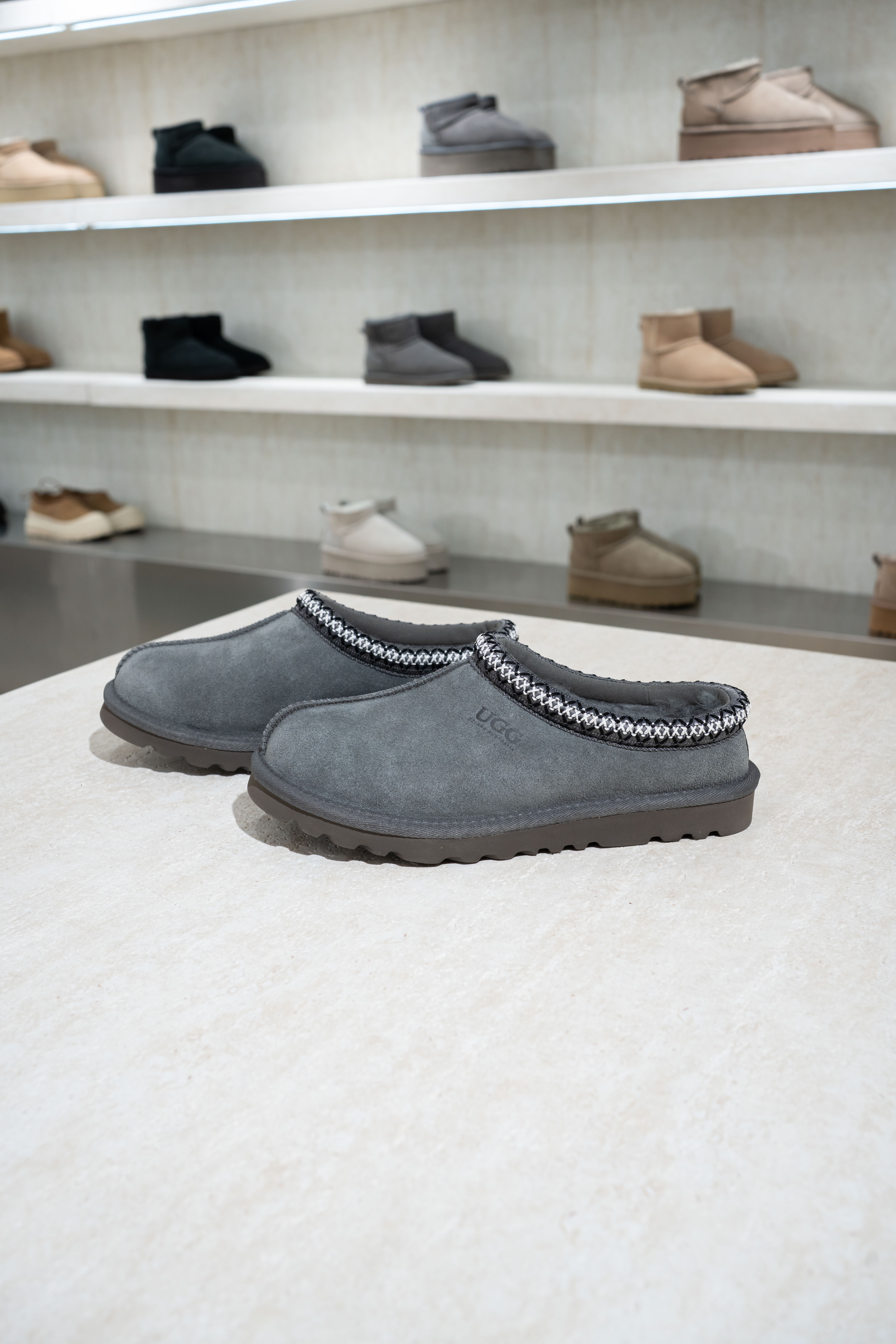 【5色入】UGG Ozlana Tasman Slipper