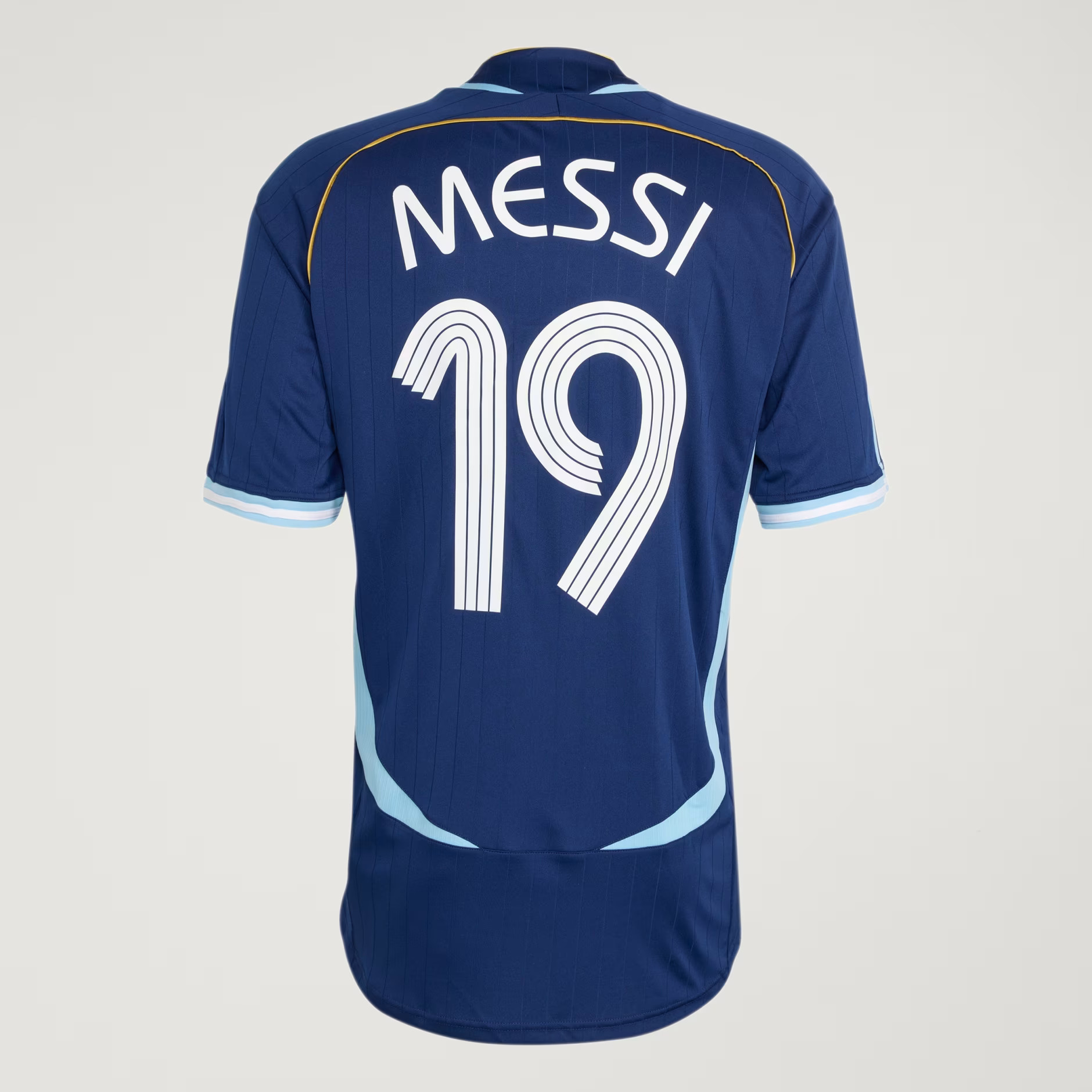 2006 Argentina Retro Away Shirt with 19 MESSI