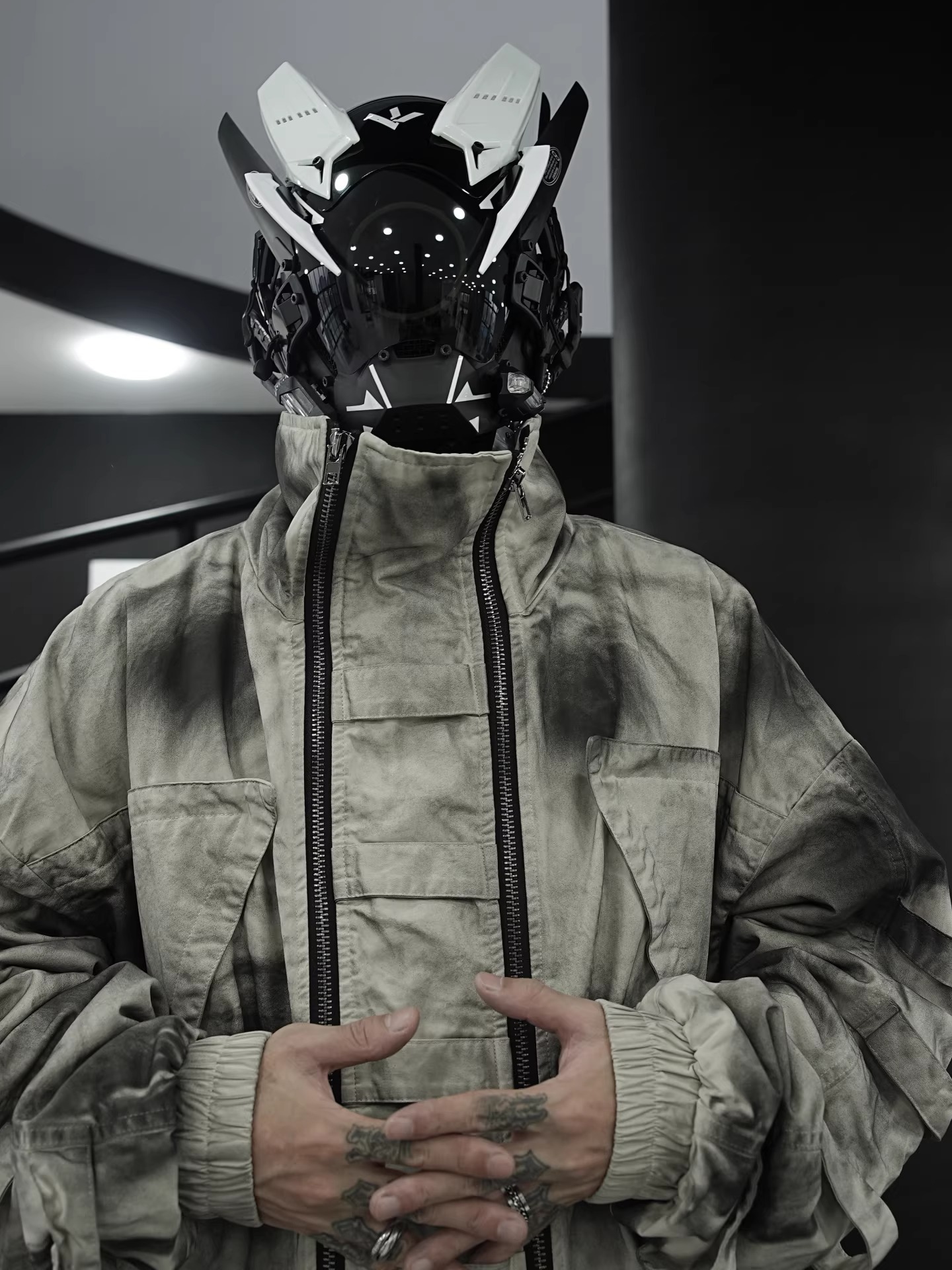 𝙏𝙀𝘾𝙃𝙒𝙀𝘼𝙍 廢土紮染水洗雙拉鍊加絨外套