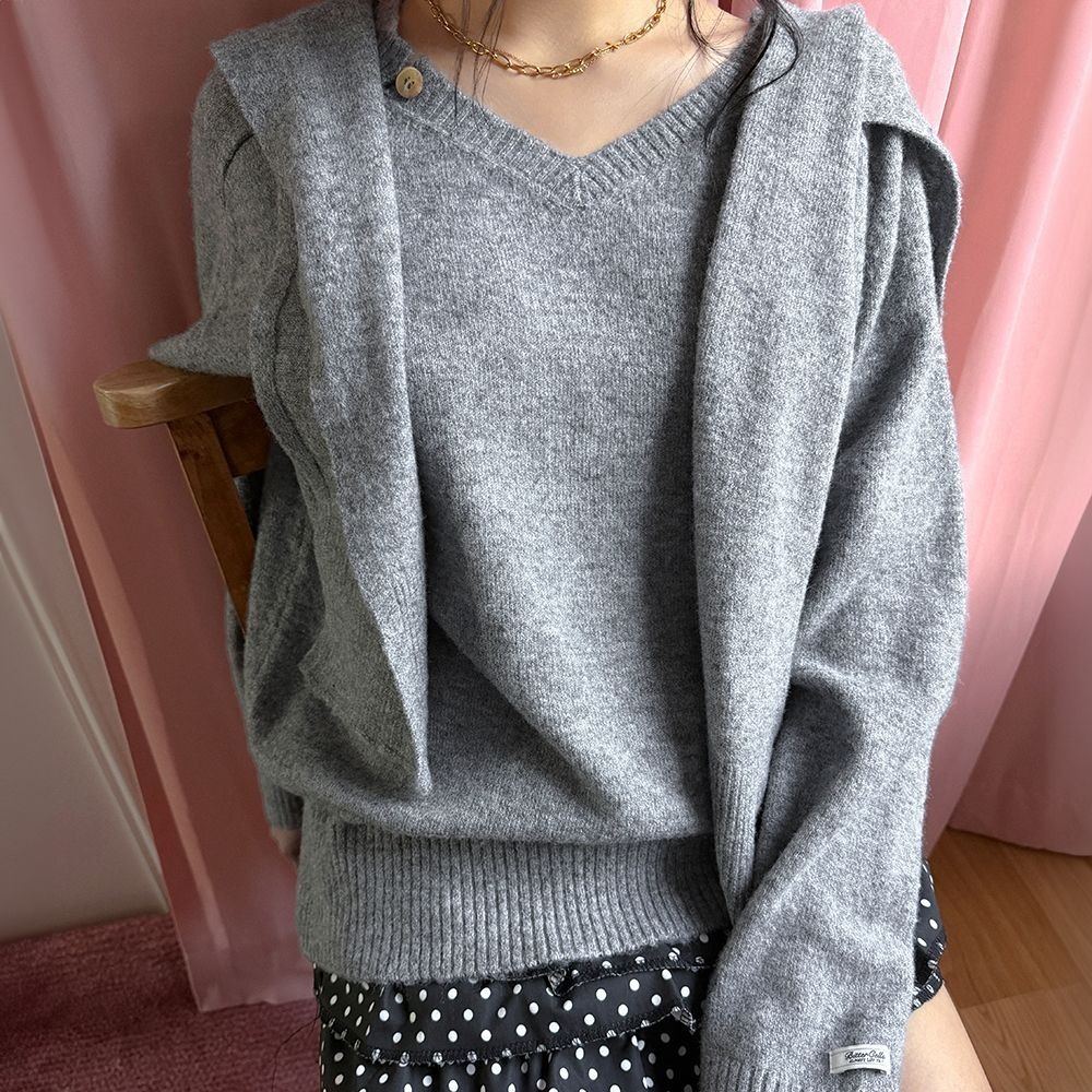 BITTER CELLS Essential V Neck Knit & Shawl