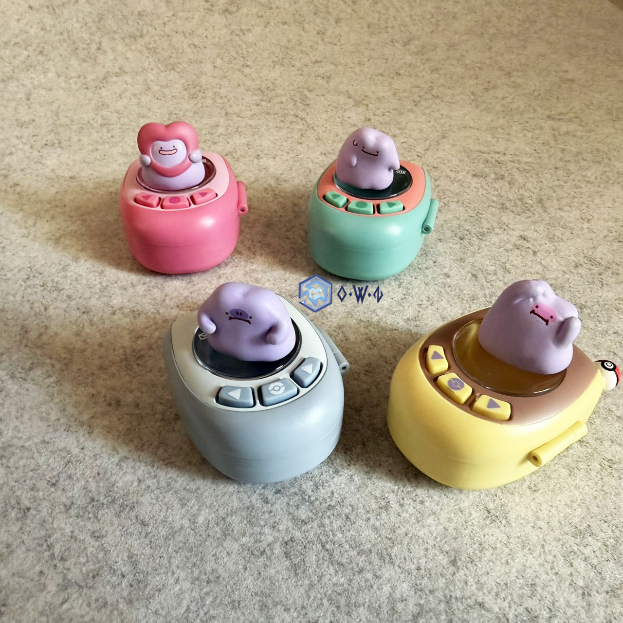 【OWN】Pokémon 寶可夢 韓國限定 扭蛋 吊飾 公仔 快閃店 聖誕限定 寵物機 折疊機 百變怪