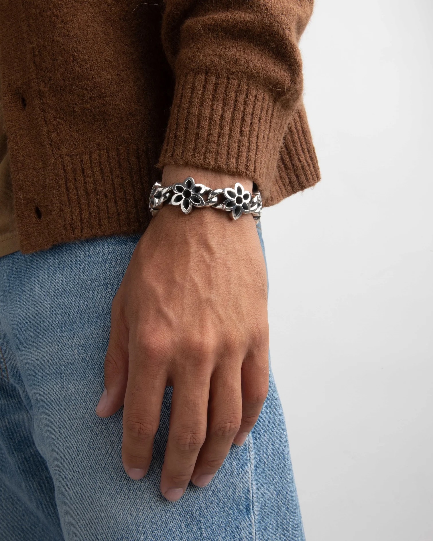 Model 10 Bracelet | Cutout Rosette - AA