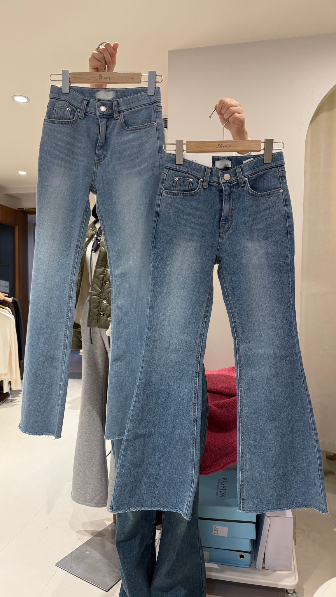 D701Jeans