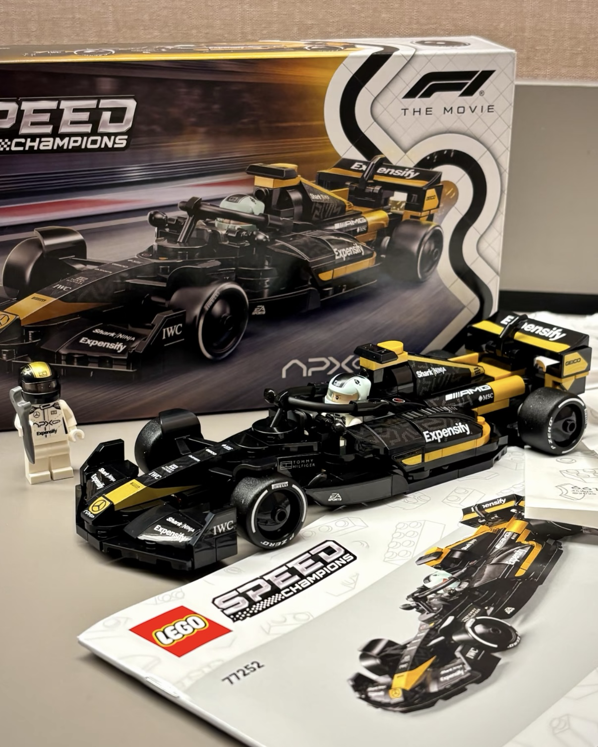樂高 LEGO 77252《F1® 電影》APXGP 車隊賽車 積木