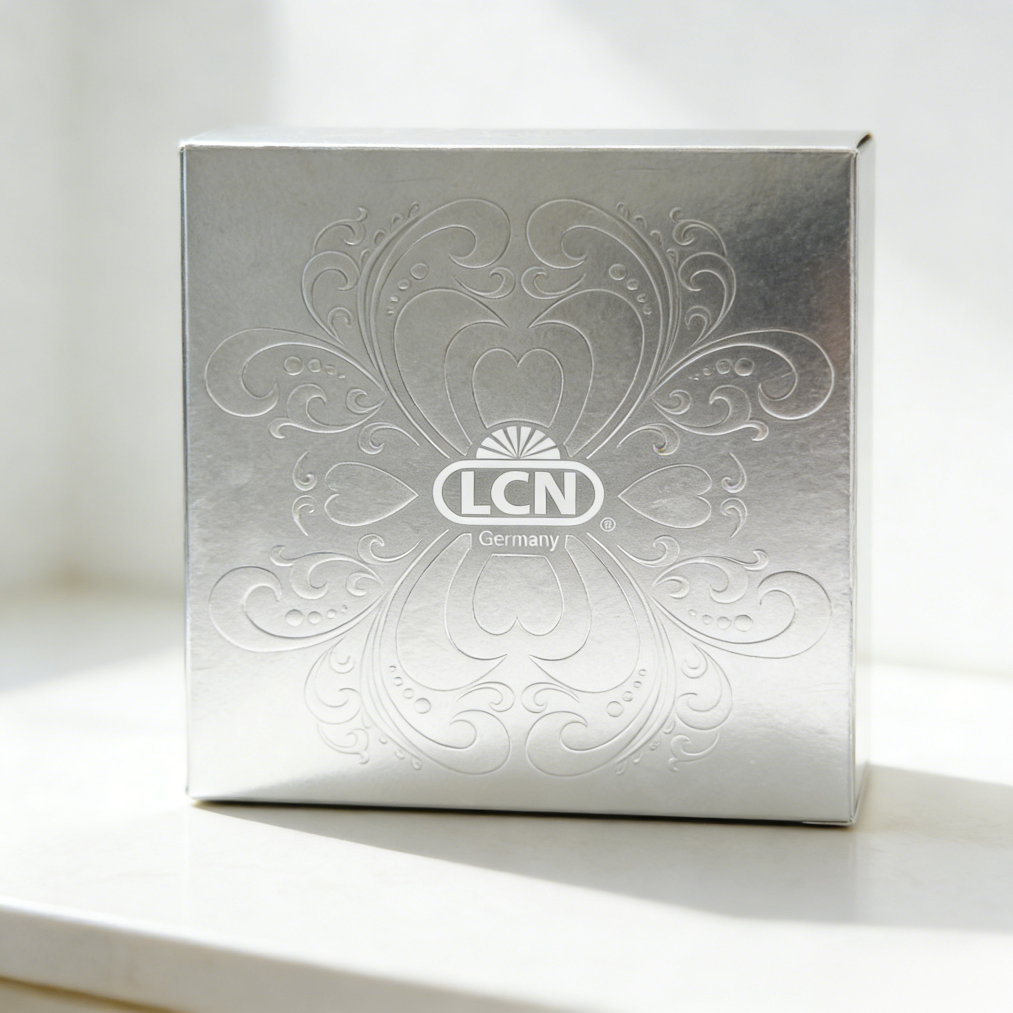 LCN gift box