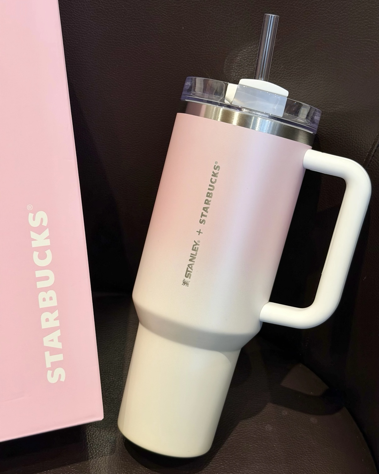 Starbucks x Stanley 星巴克 2026情人節限定 霧面珠光 漸層 吸管杯 大容量 保冰杯 雙飲杯 環保杯 1183ml