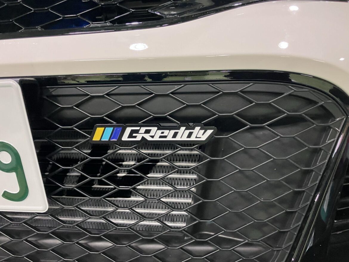 TRUST GReddy 水箱罩銘牌 銘板(對鎖式)