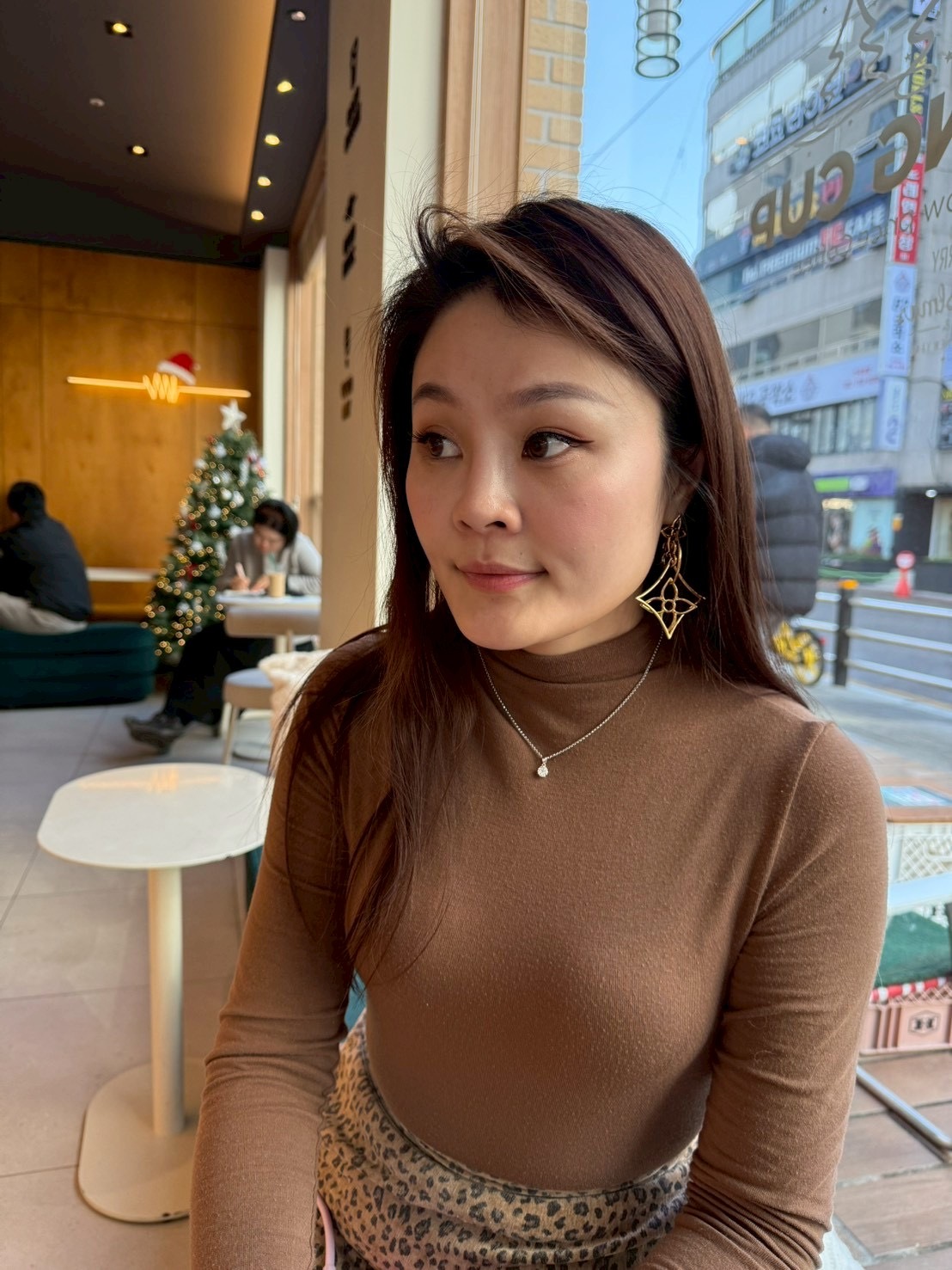 Earrings | 晚宴女王