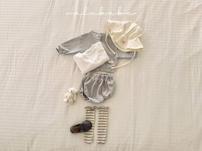 正韓春valu_bebe 兩色紋理外套