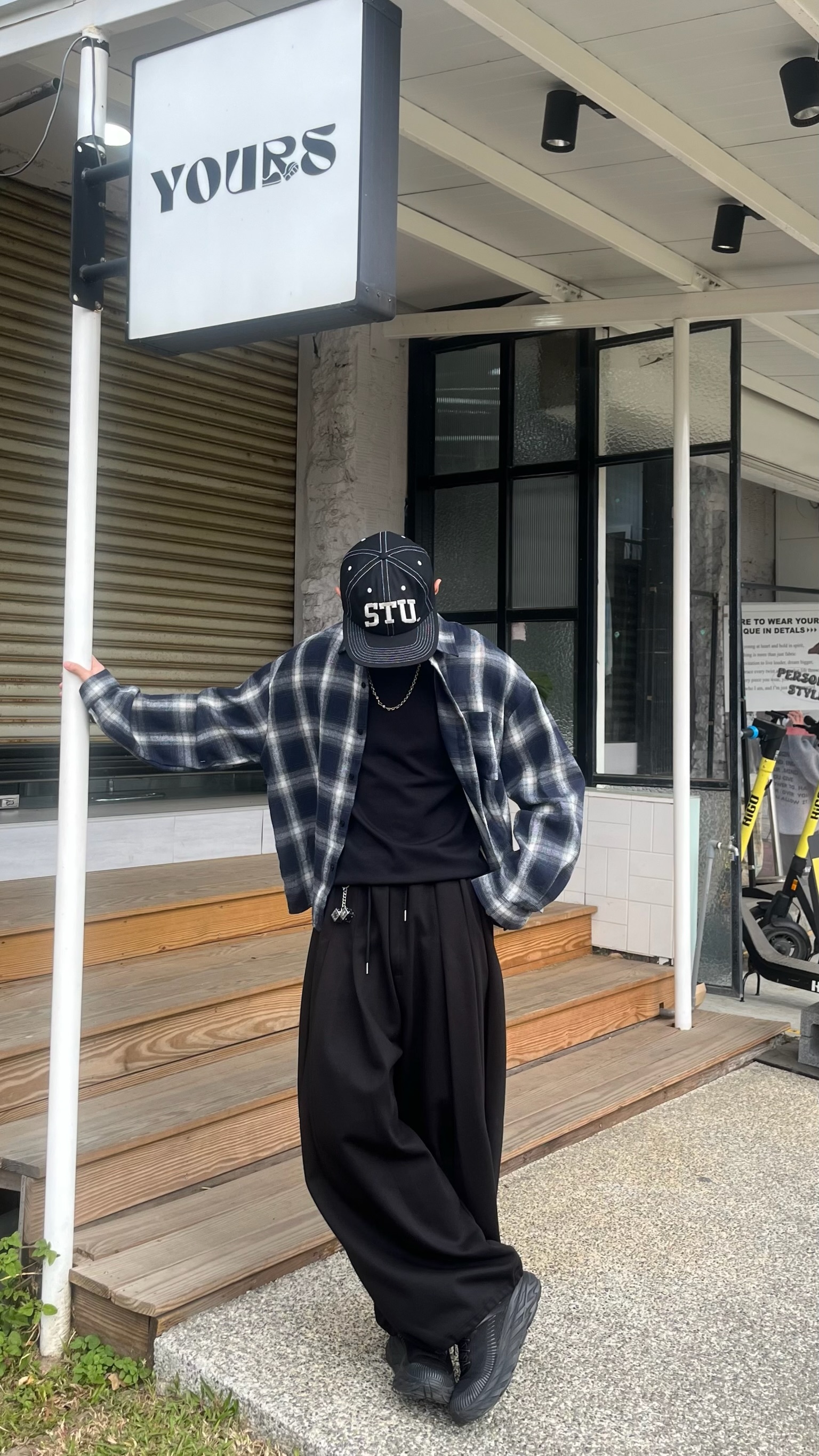 正韓 立挺摺皺寬鬆氣球褲 (2colors)