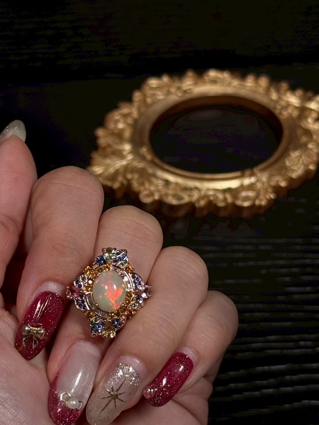 奈菲爾塔莉的秘密