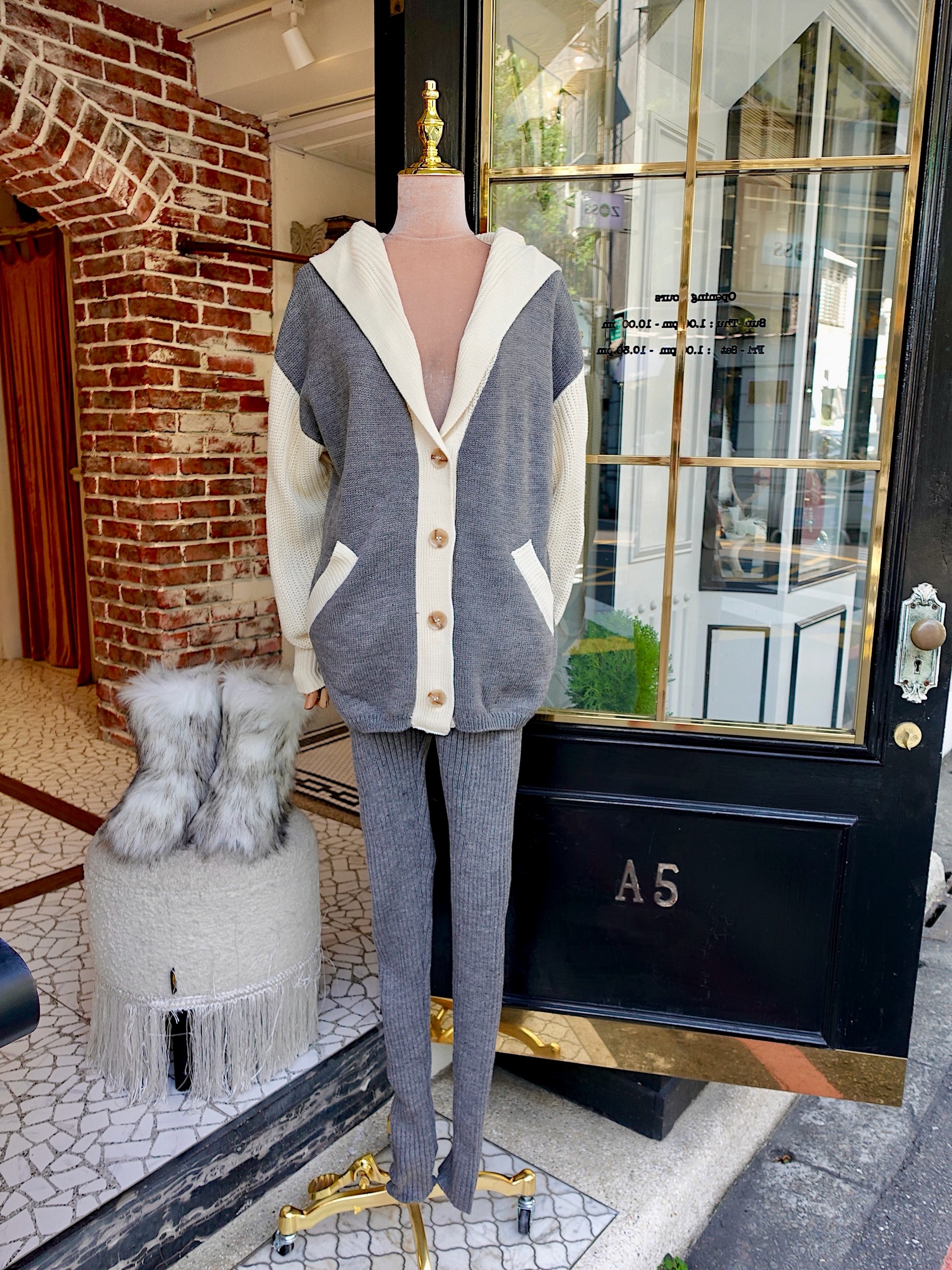 Starry Grey星空灰色連帽鈕釦毛衣上衣+ 高腰長褲套裝