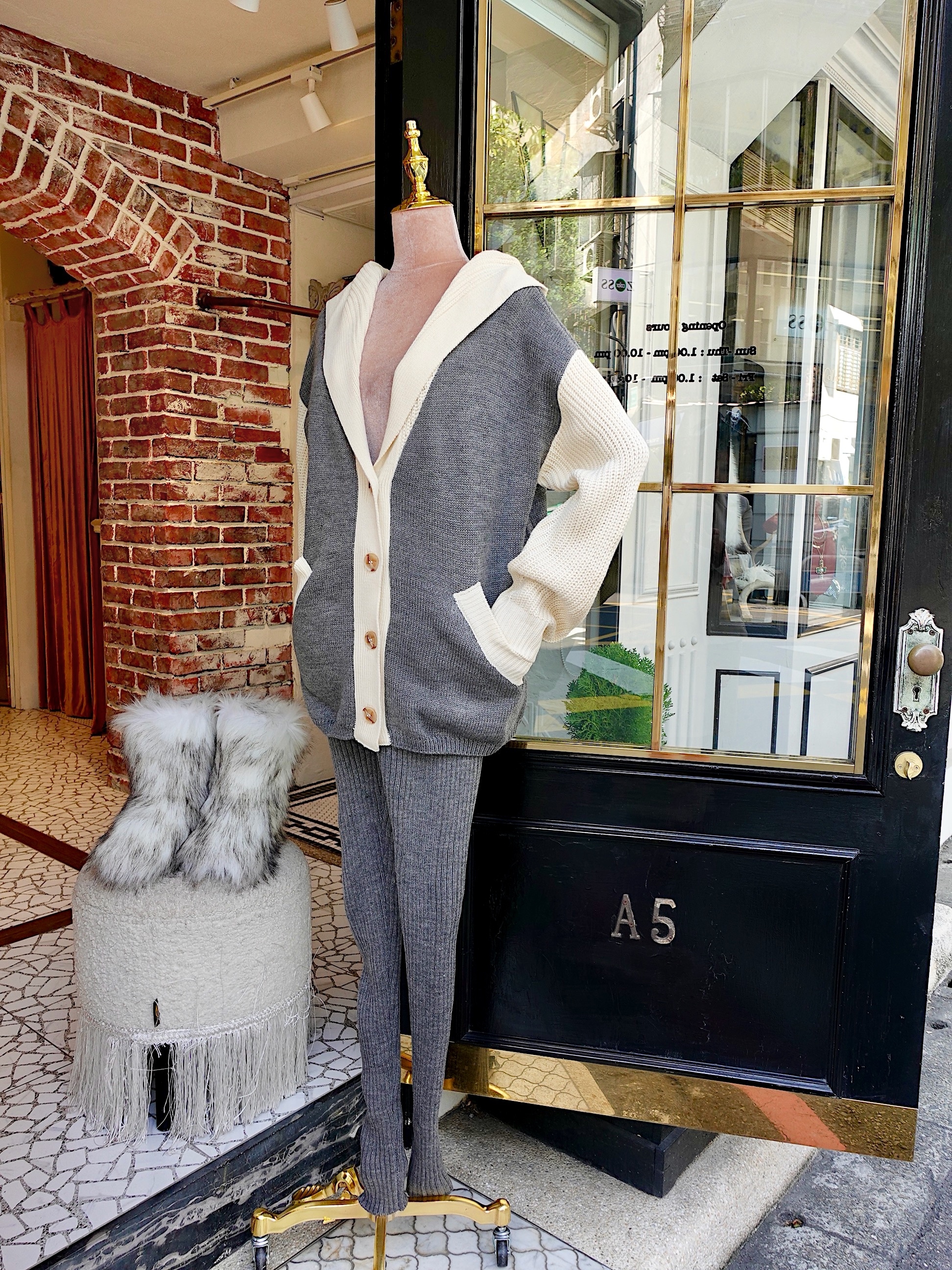 Starry Grey星空灰色連帽鈕釦毛衣上衣+ 高腰長褲套裝