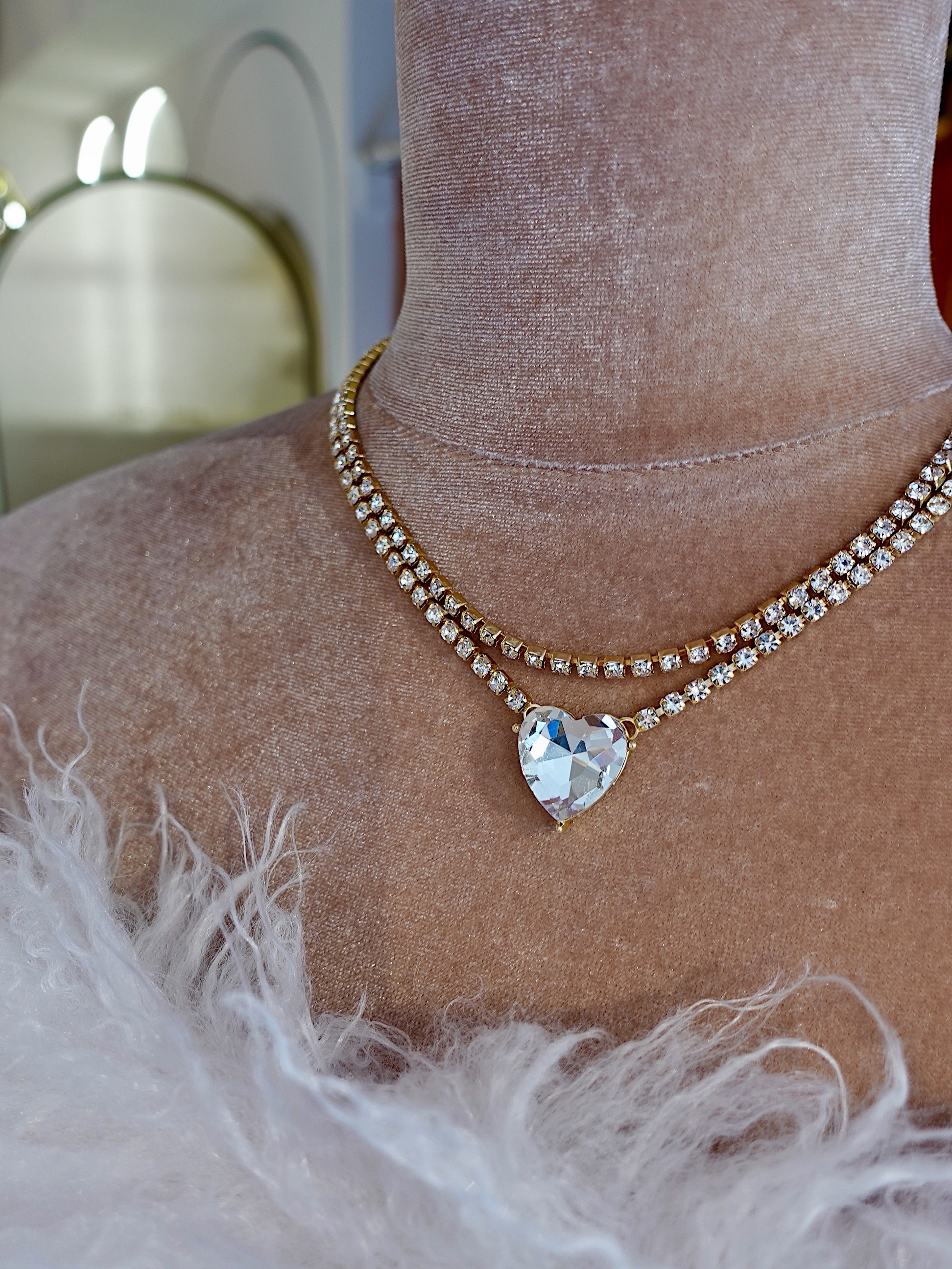 Lux Gold金色愛心水鑽多層次項鍊