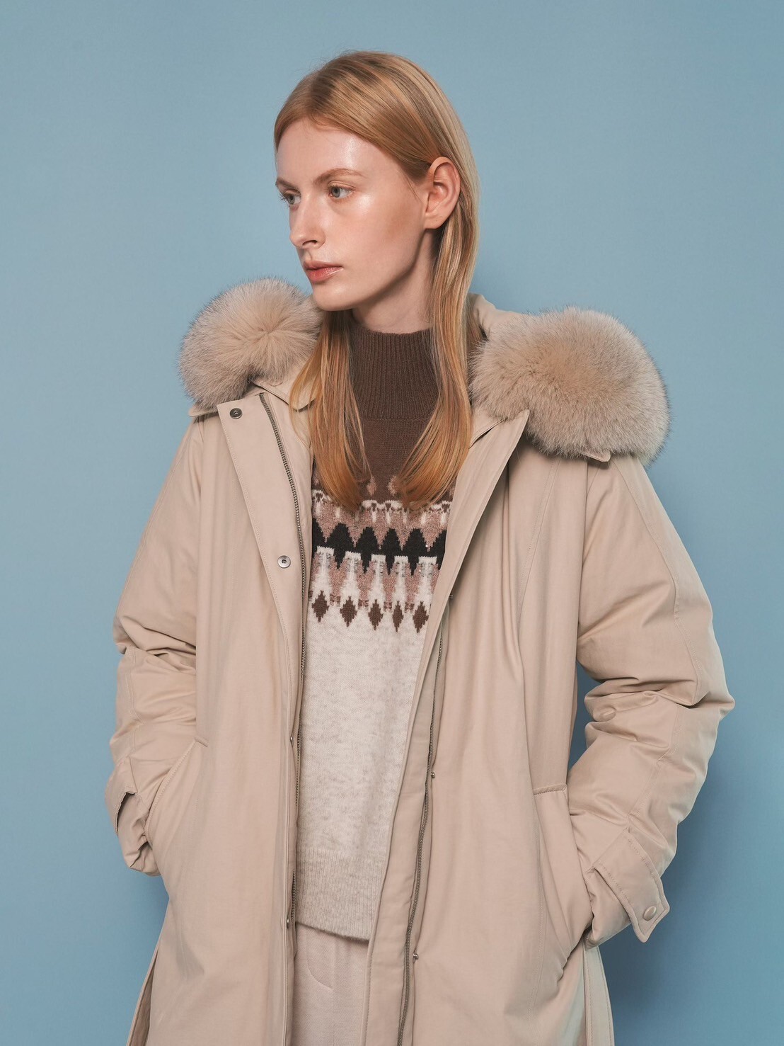 可拆式澎澎毛領造型長版翻領羽絨外套-F / 3色