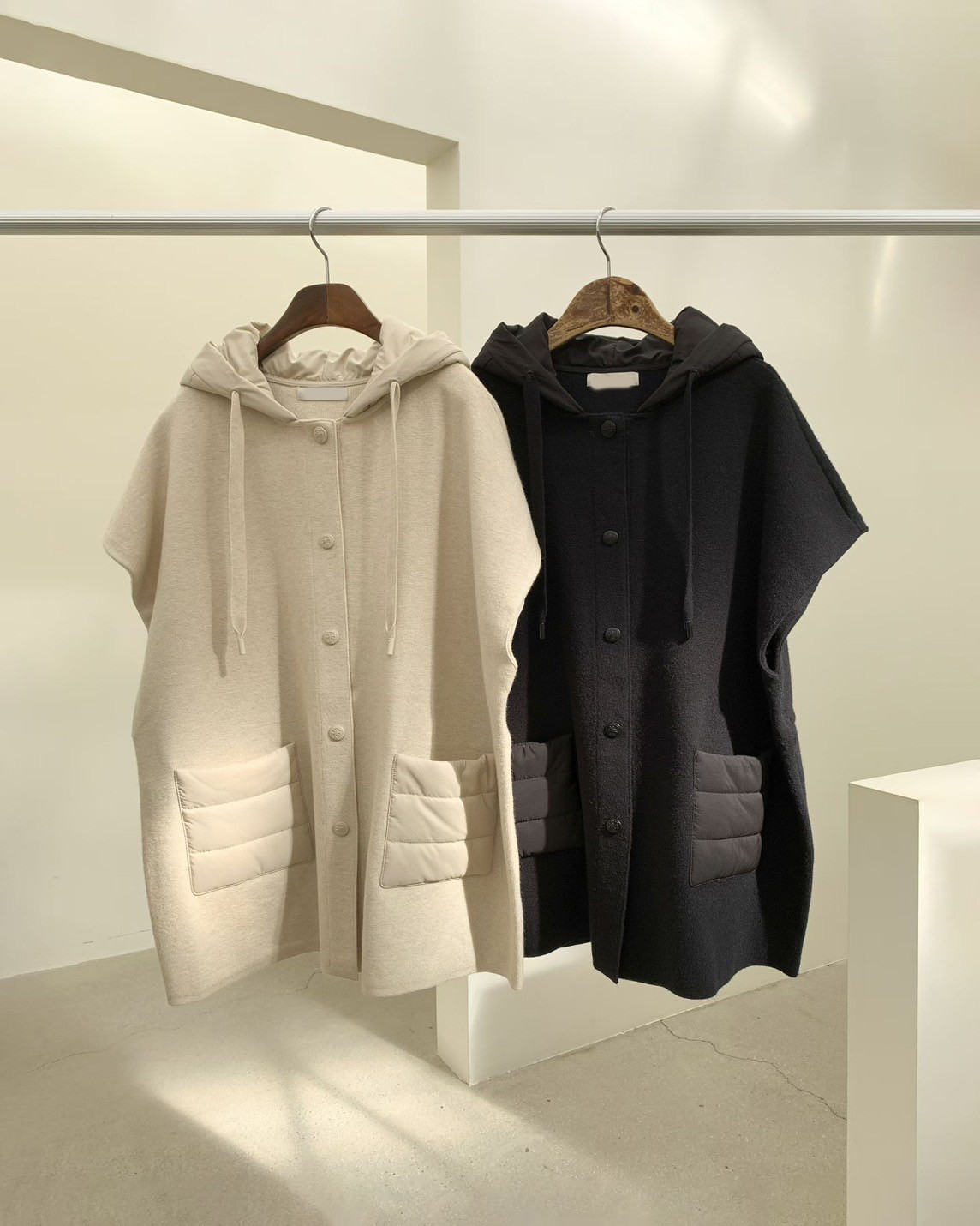 可愛連帽雙口袋造型長版落肩外套-F / 2色