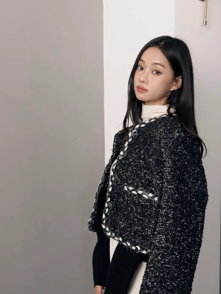 2603 花邊粗毛呢小香風外套(58%羊毛）