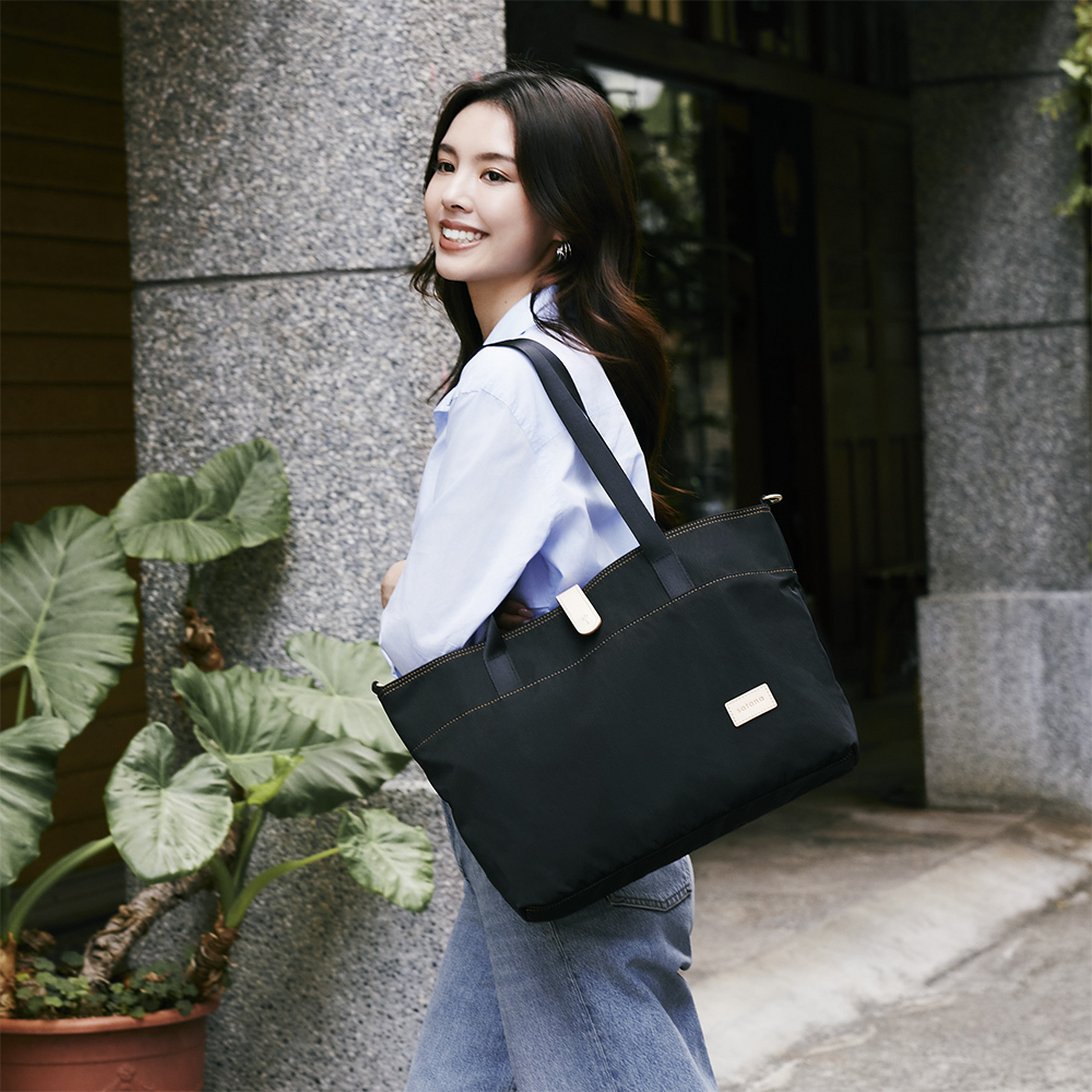 Soldier 真皮磁扣托特包-亮黑色