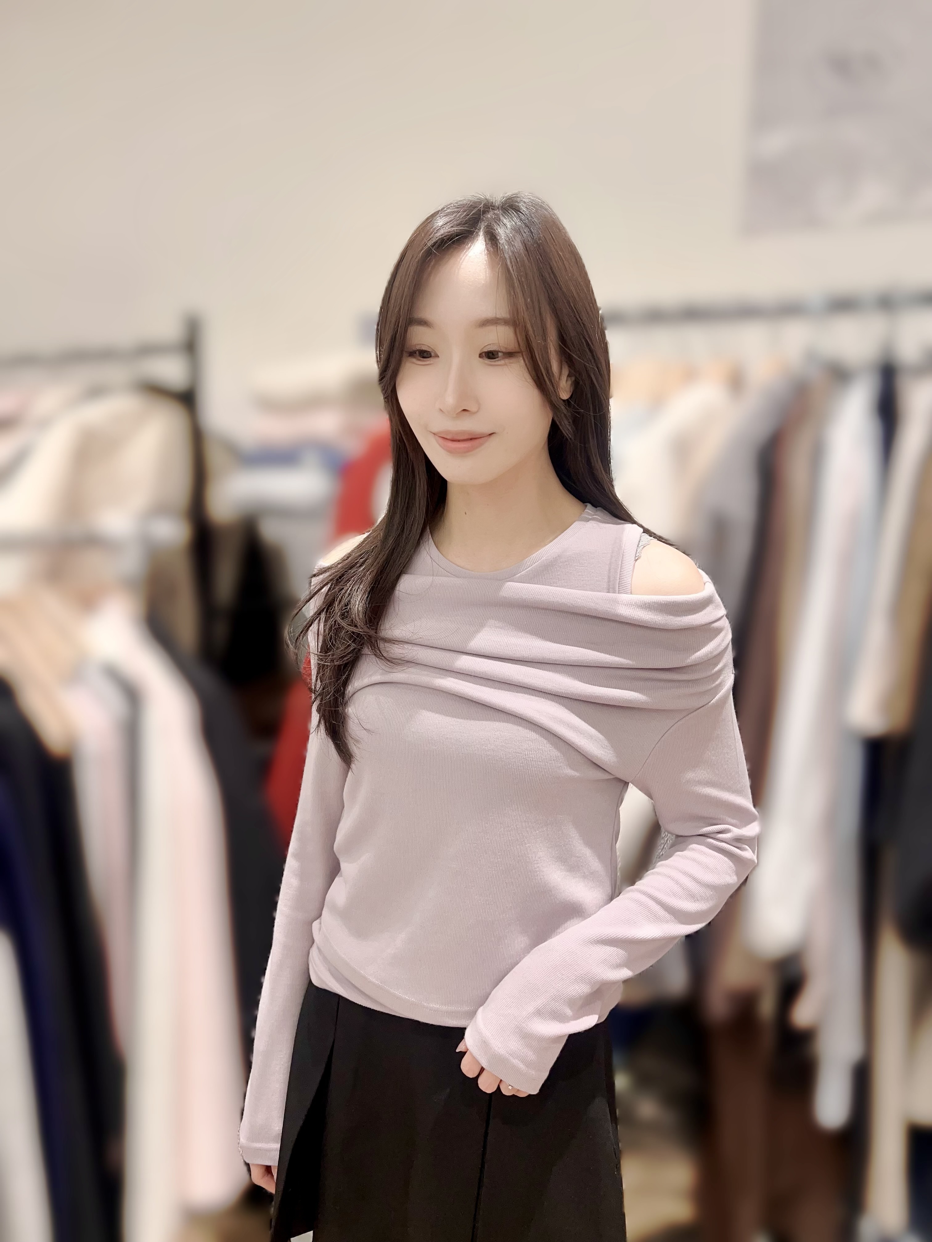 MG10   胸34 -49   長19  $499 (一口價)