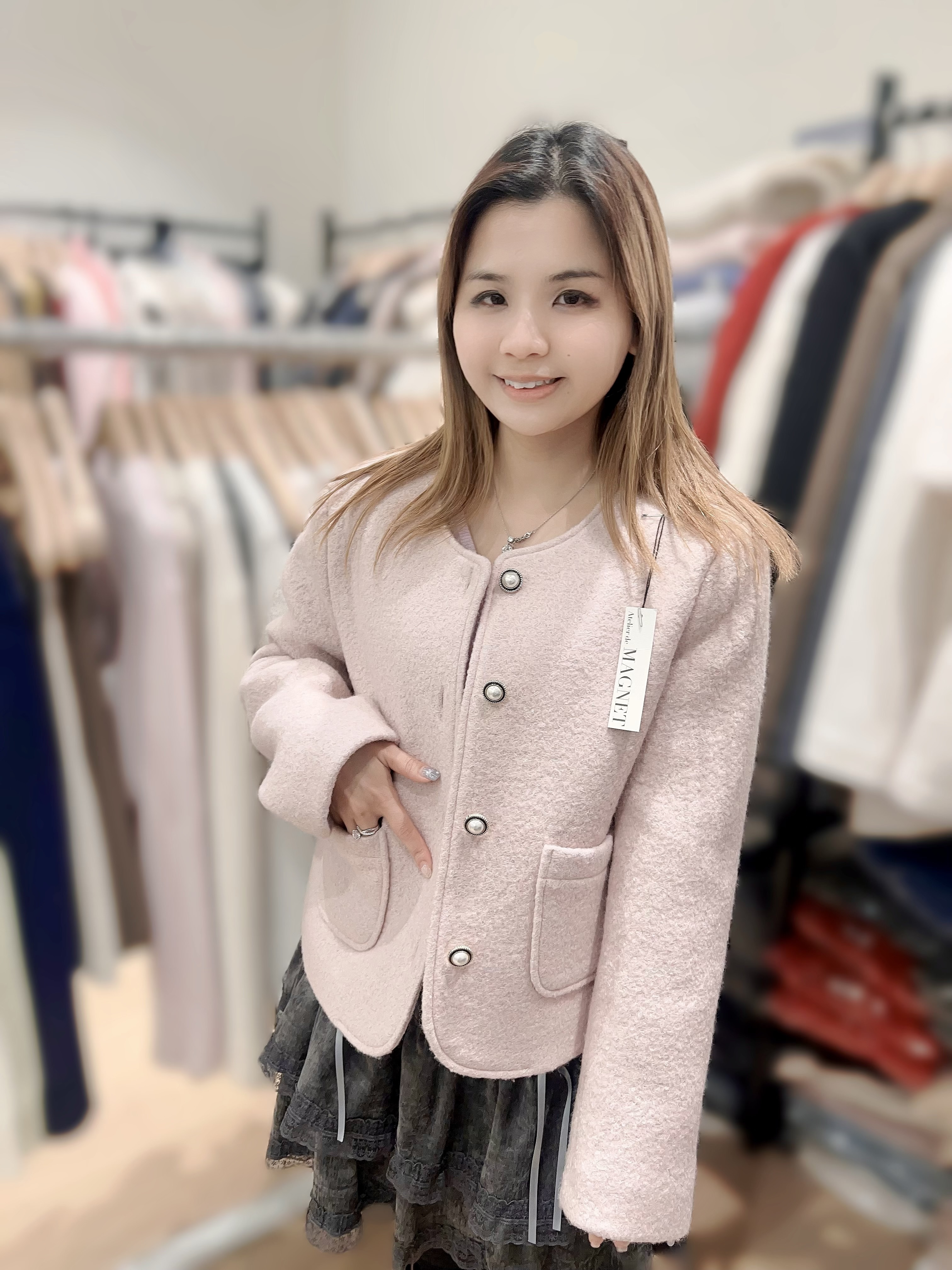 MG05  羊80% 胸  43 長 21  $899 (一口價)