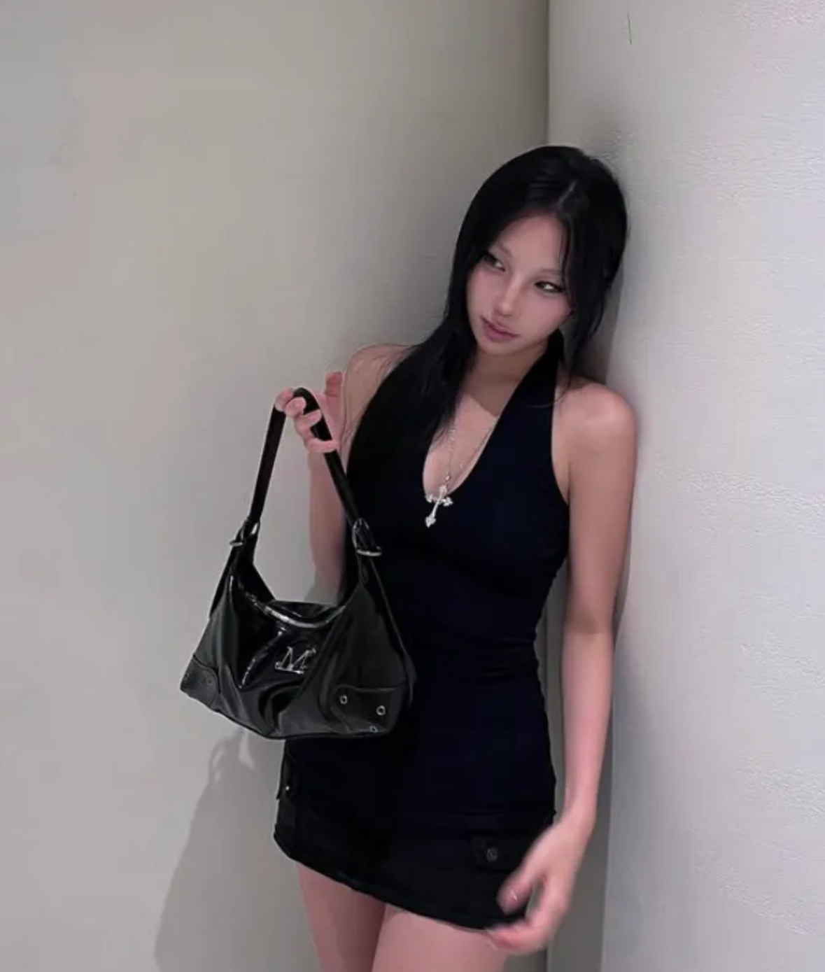 🇰🇷 Mucent Barb 金屬Logo 皮革肩背包 斜背包 單肩包 多背法/現貨