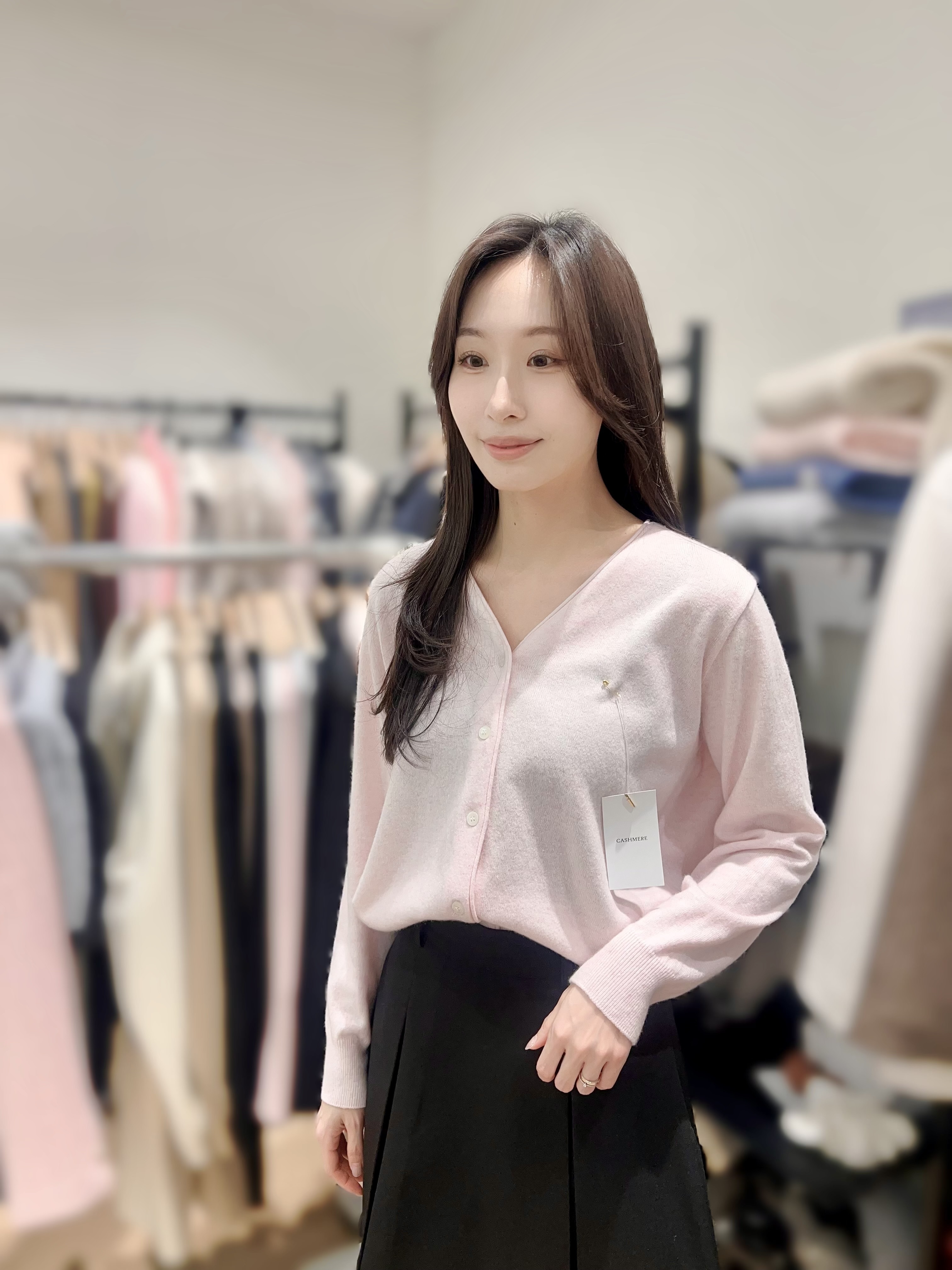 MG16  羊毛60%   CASHMERE 10 % 胸 44-56   長22  $499 (一口價)