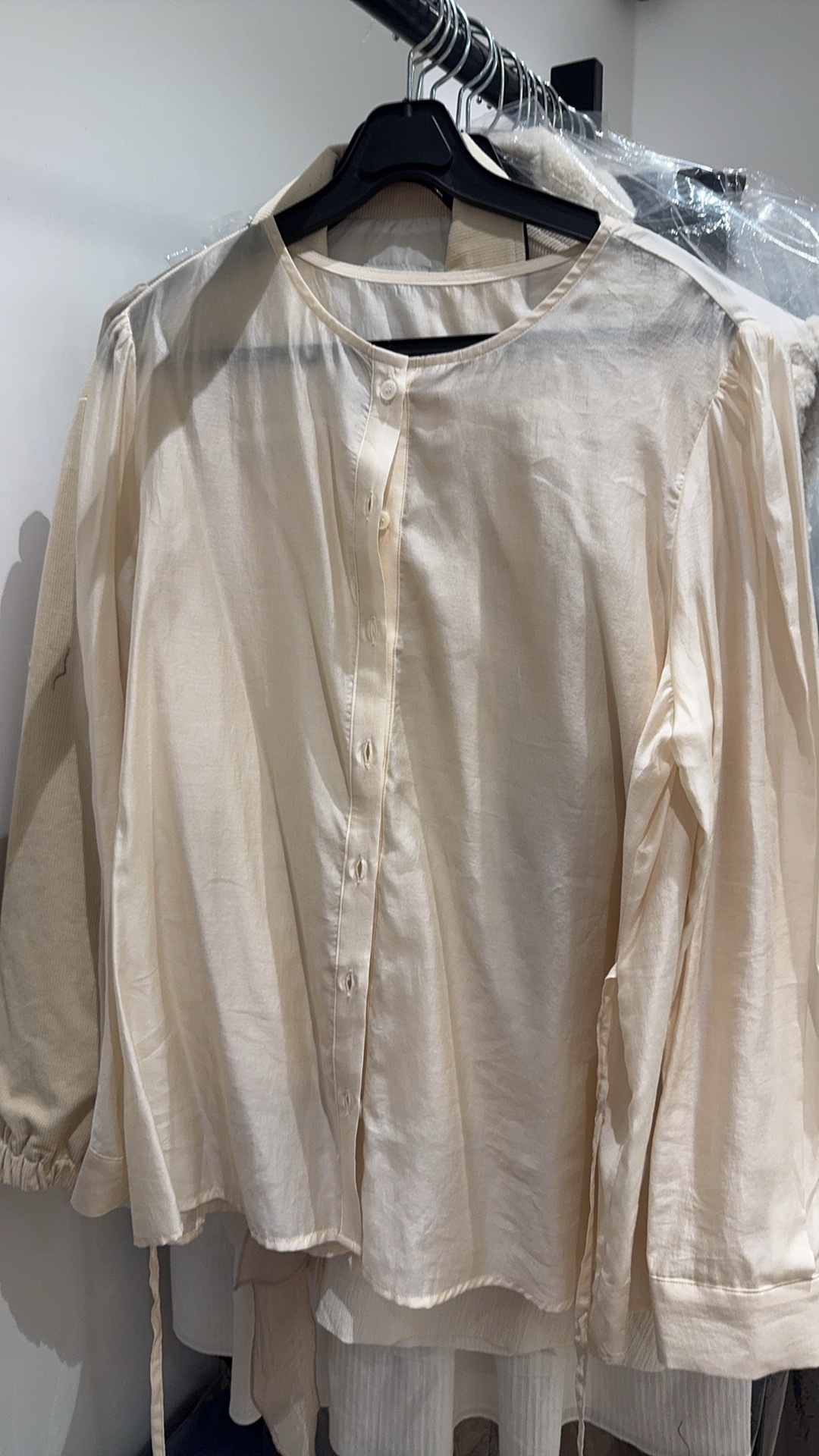 MG32 胸46 長21 $499