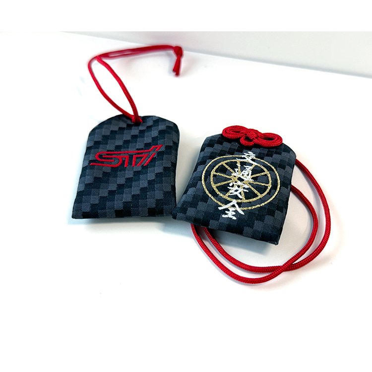 【數量限定】STI 交通安全御守 CARBON紋