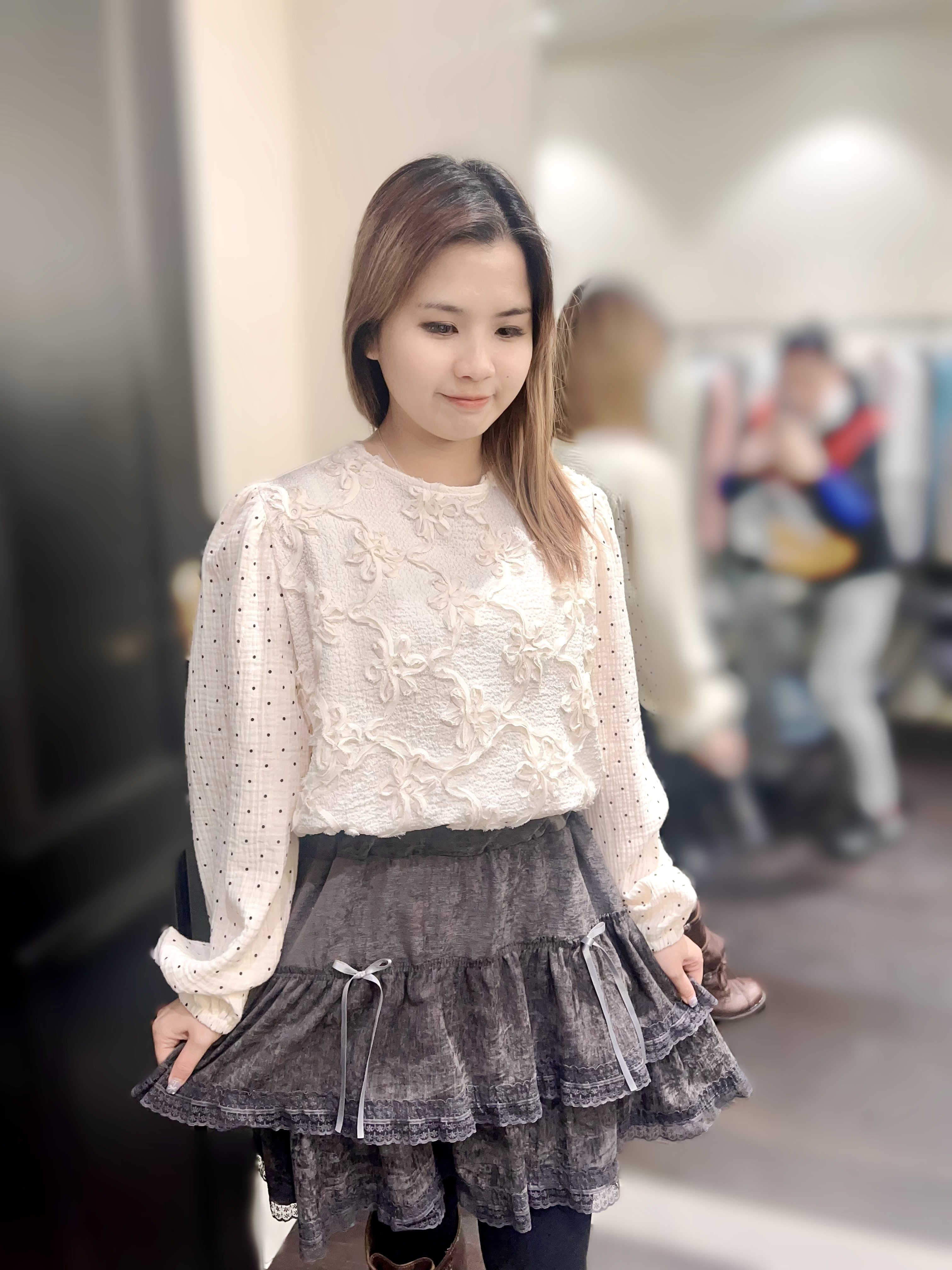 MM64  高質波上衣點   胸 44-50 長21 $699 (一口價)