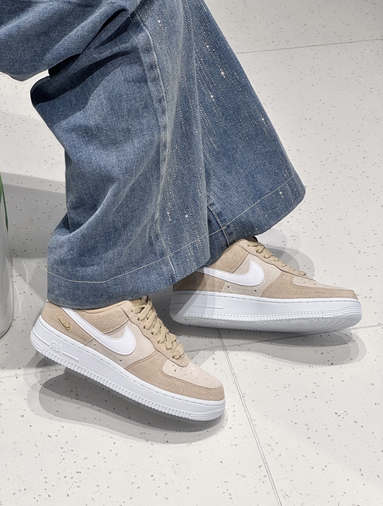 【預訂】NIKE AIR FORCE 1 小金剔麂皮小麥啡-WOMEN