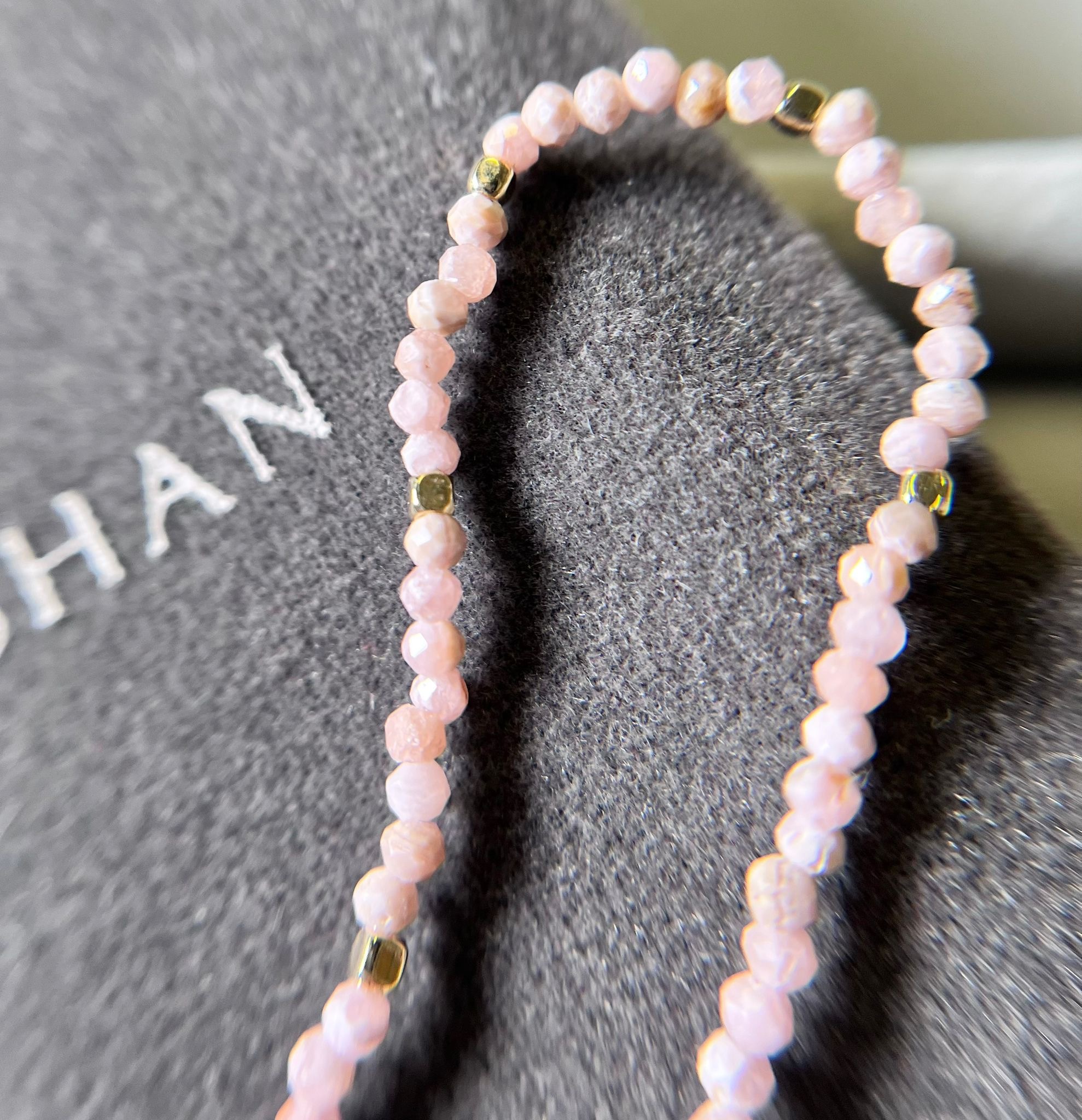 Shan Shan Bracelet Jaydu -  82.01.4069.102.00 (Blush crystal)