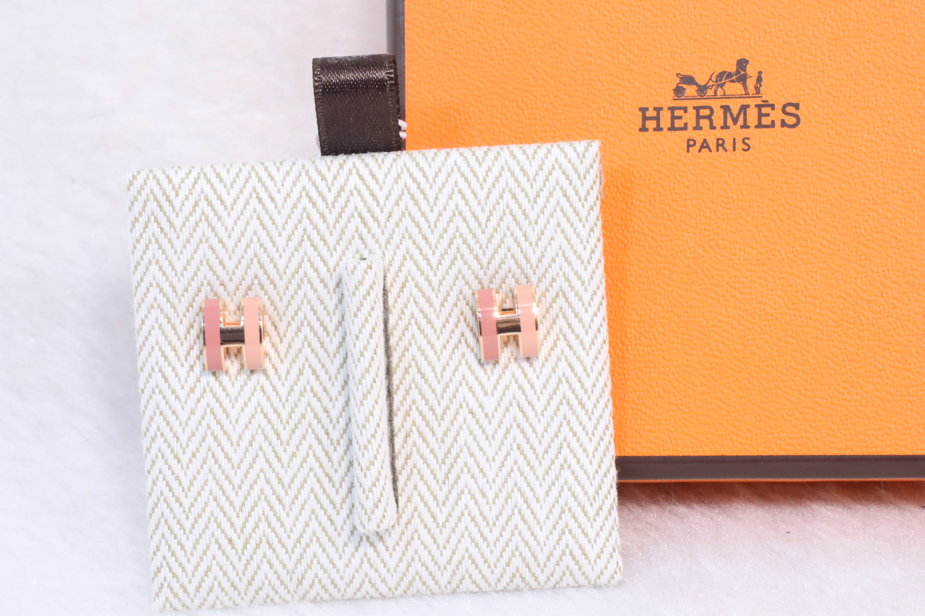 全新✨Hermes耳環 最新款雙拼色💗 （現貨）