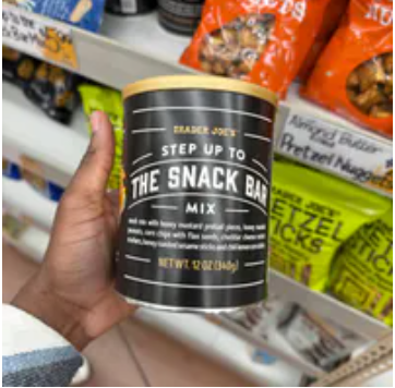 [U] CW RADER JOE'S STEP UP TO THE SNACK BAR MIX, 340 G, 00611671 (UCW118)