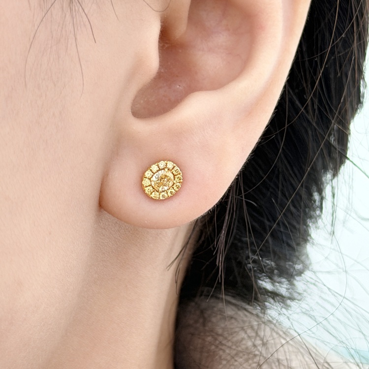 天然蛋形黃鑽鑽石耳環