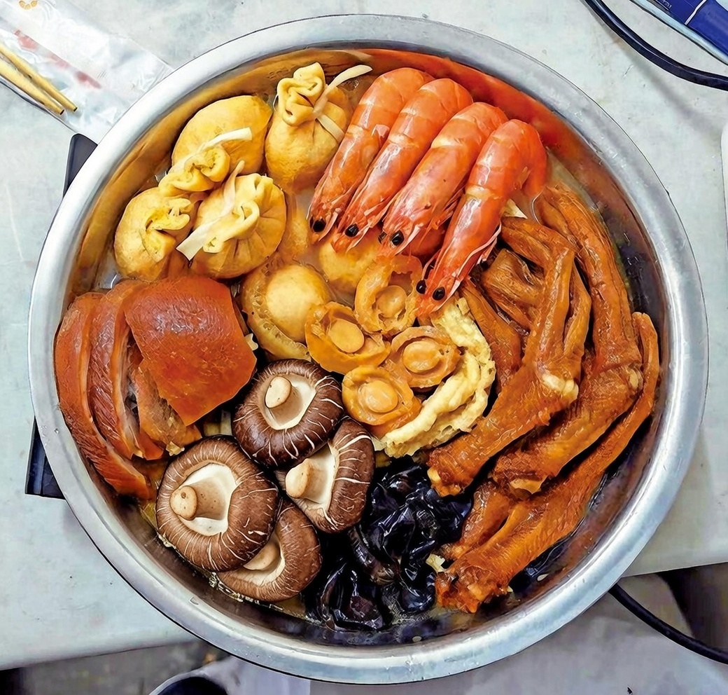 香港製造發財盆菜超值組(連盤)[附送澳洲牛頸脊及美國肥牛](4人份)(急凍-18度)