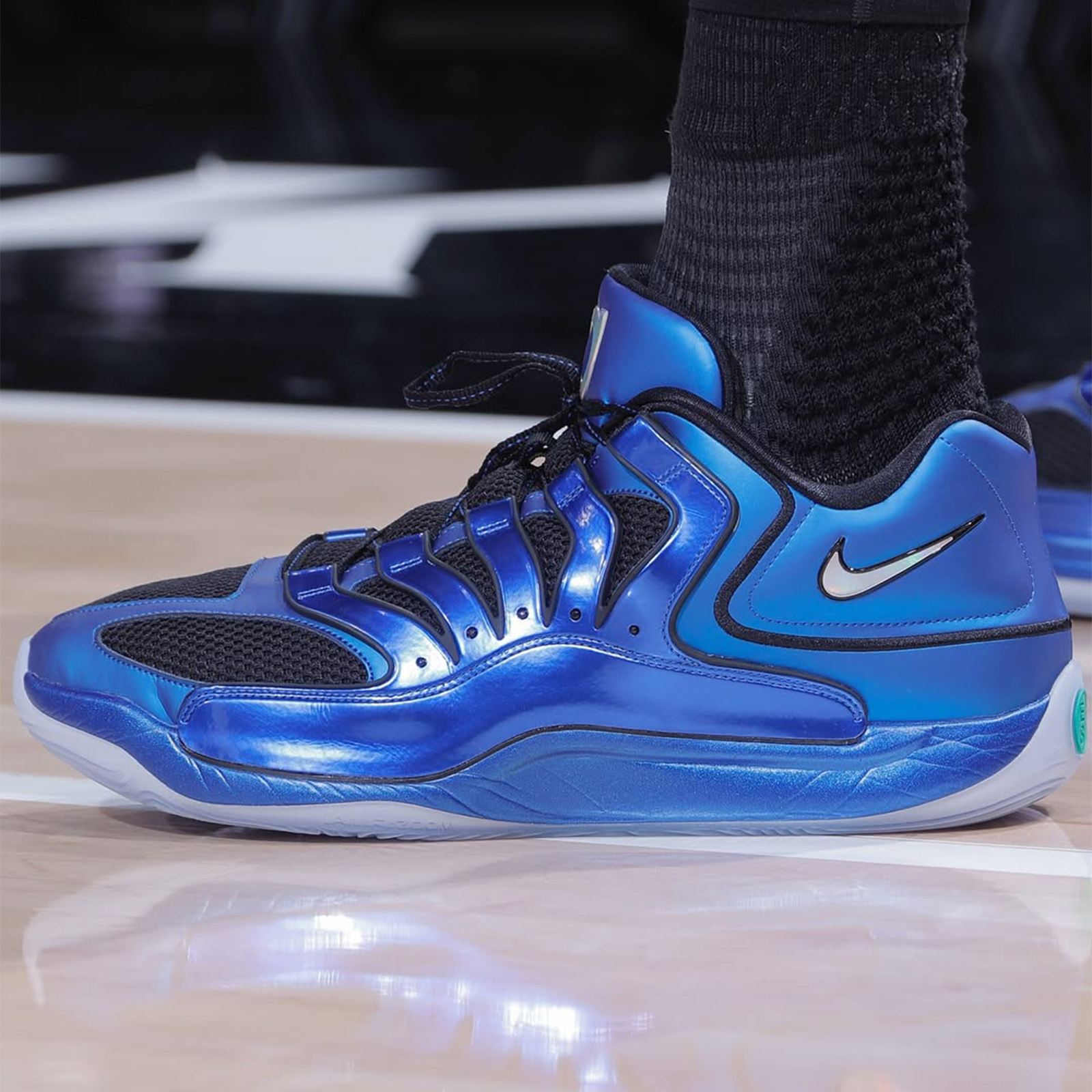 Nike KD 18 'International Blue' 金屬藍 反光 液態金屬 未來科技 實戰籃球鞋 IB6684-400