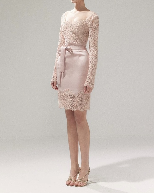 設計師家蕾絲拼接緞面包臀洋裝