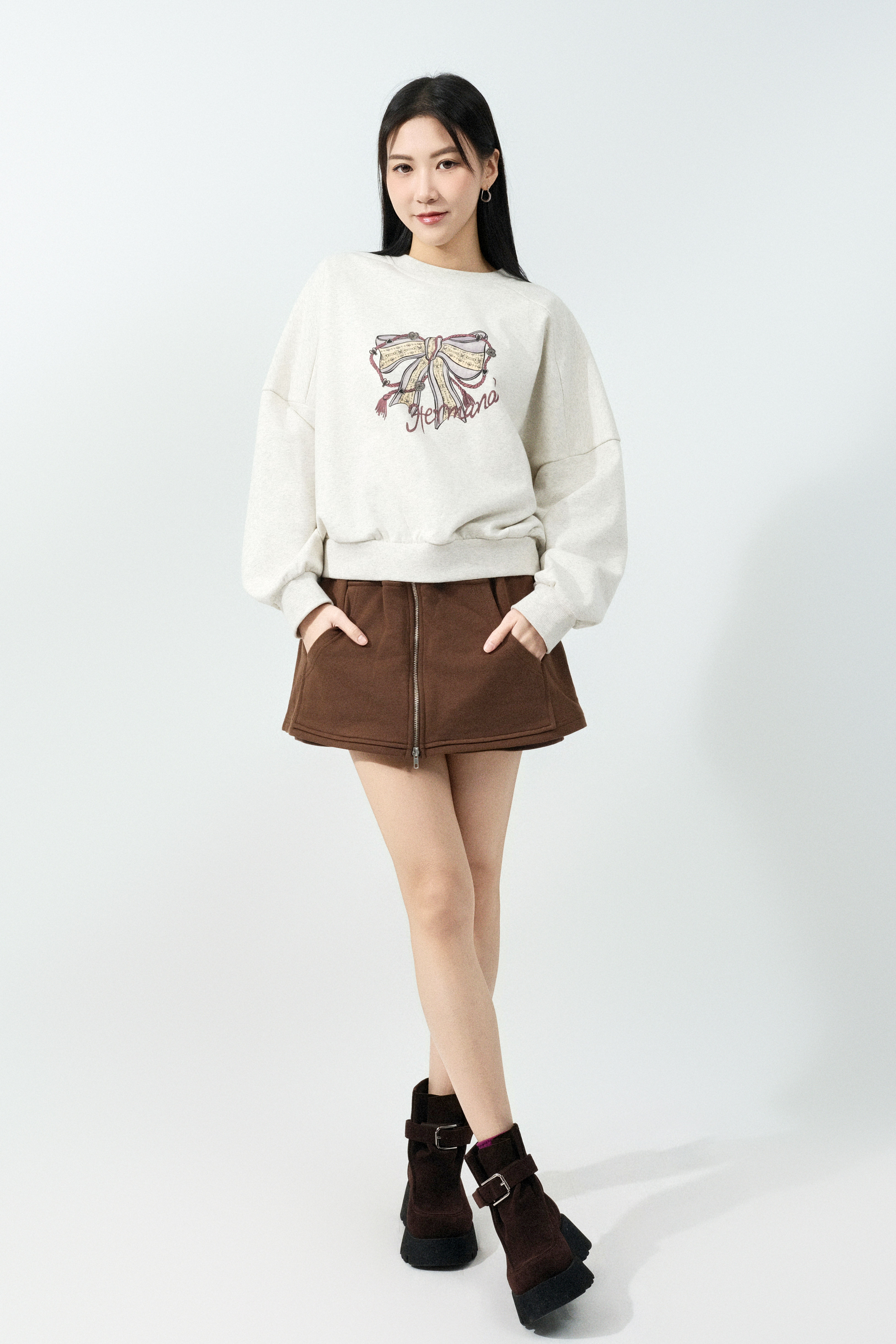 HERMANA絲帶蝴蝶結圖案衛衣 (預購產品）