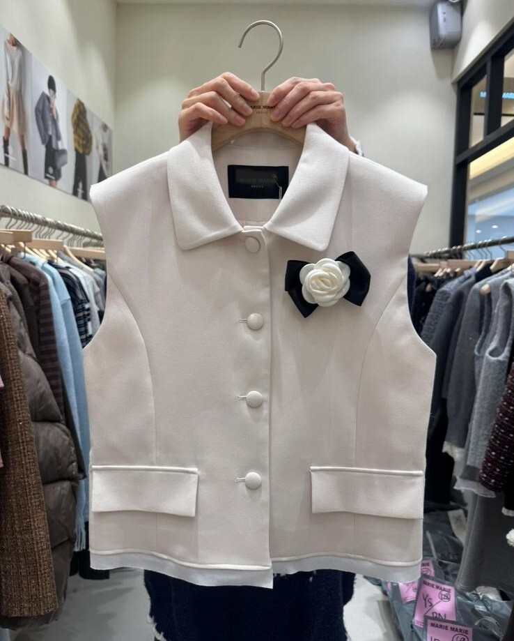 ME05  白  胸38   長 20.5  $599 (一口價)