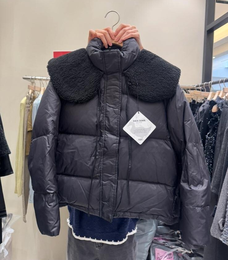 ME34  鴨羽絨70%  胸48   長24   $999 (一口價)