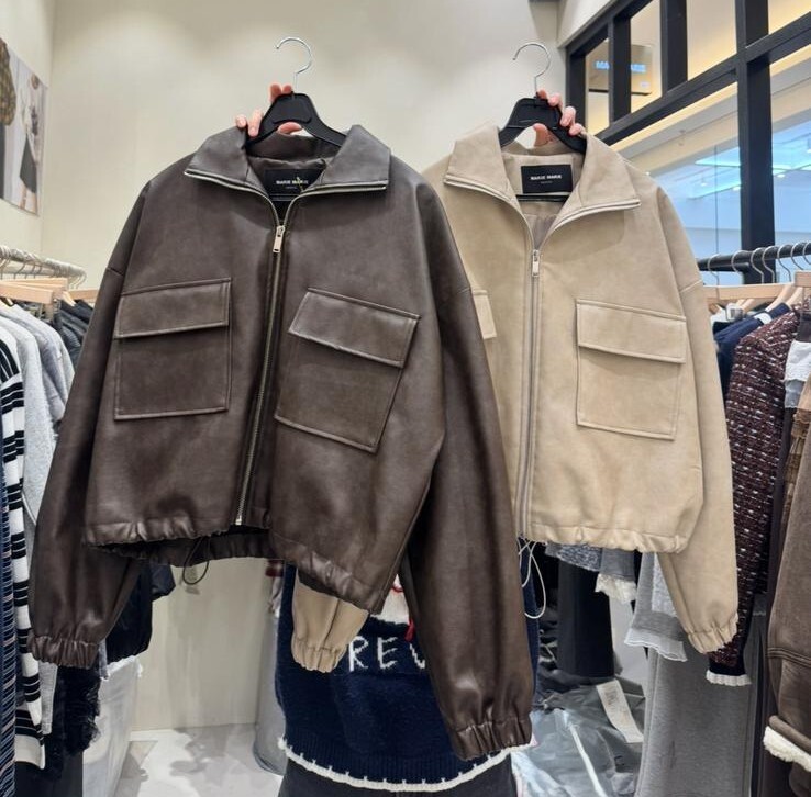 ME37  胸52  長21    $999 (一口價)