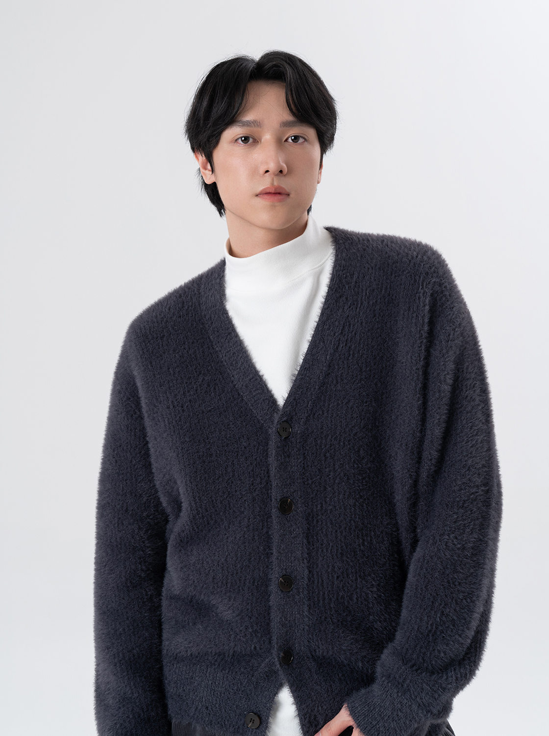 仿貂毛開釦外搭衫