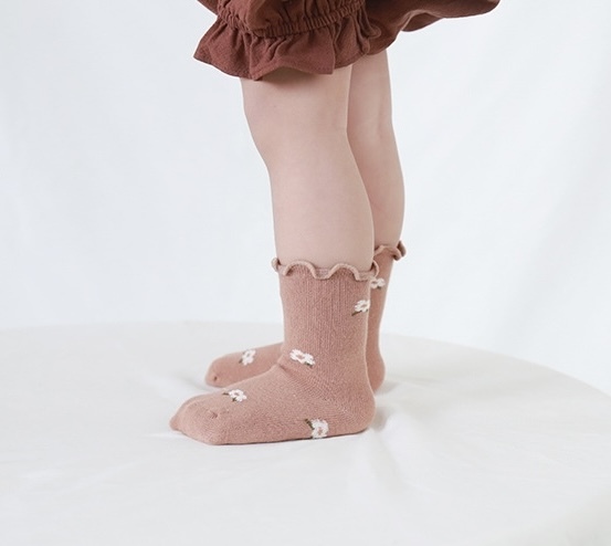 小花花邊中筒防滑襪(0-5y)