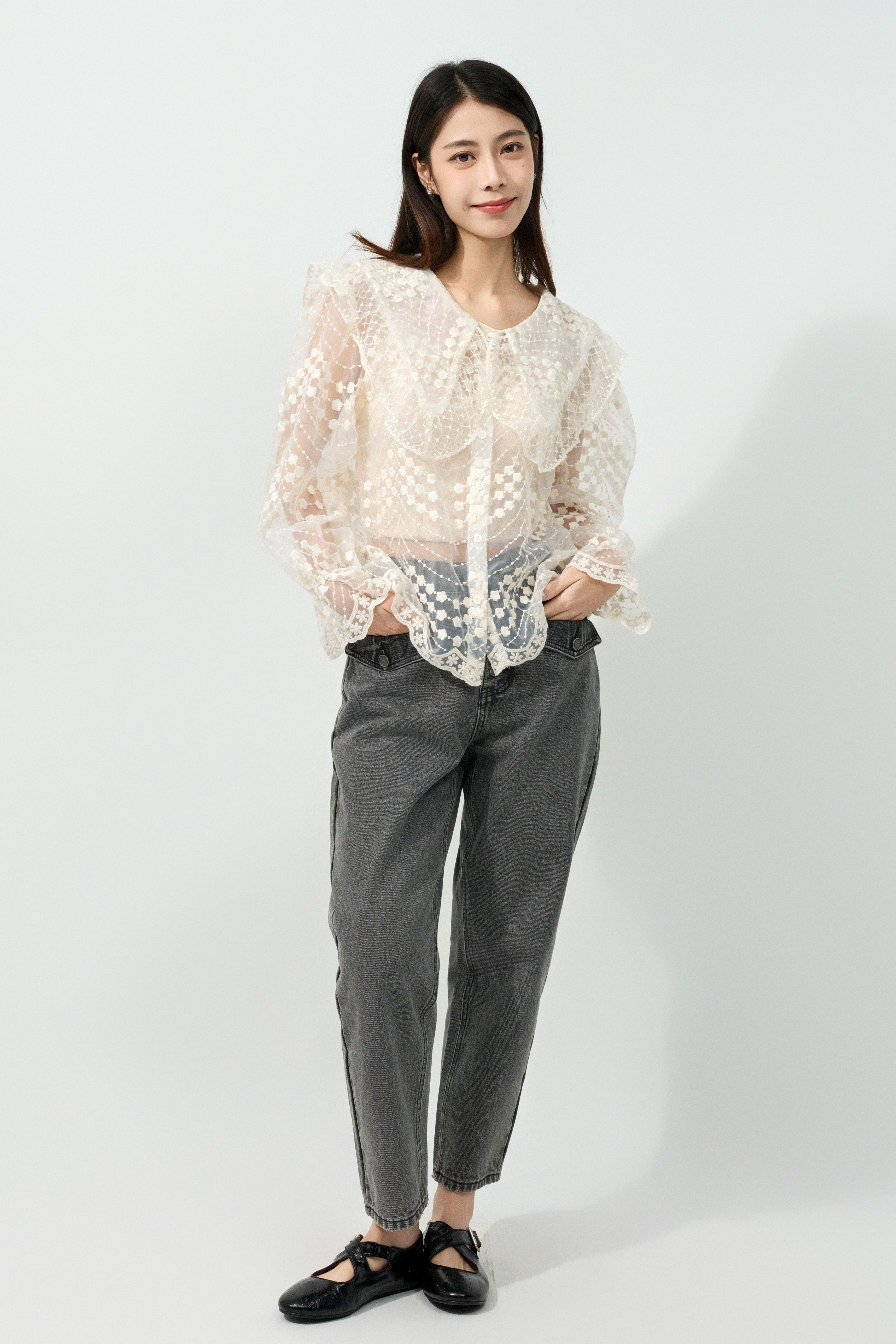 荷葉大領繡花紗上衣 (預購產品）