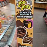 [U] CW TRADER JOE'S CHOCOLATE & PEANUT BUTTER JOE-JOE'S SANDWICH COOKIES, 00703772 (UCW104)