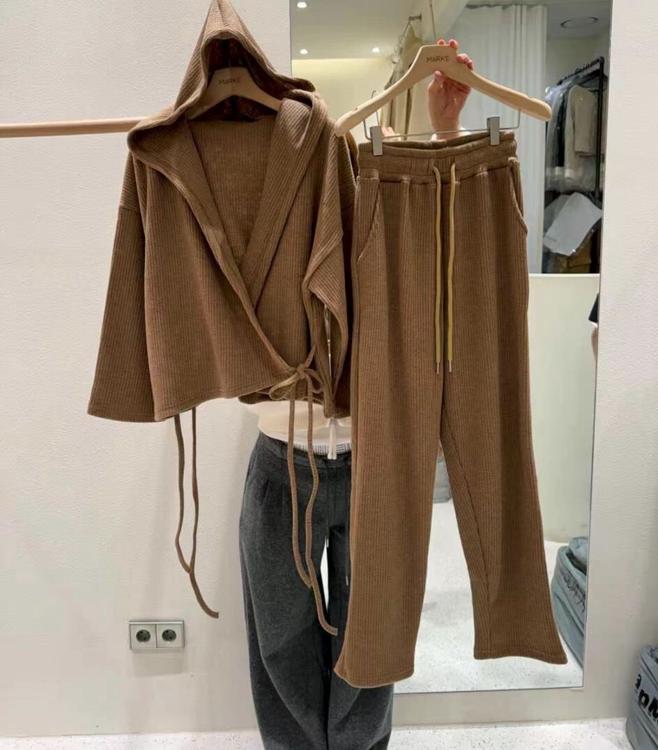 MK05 1set 開胸 長 21  腰 23-43 hip 44-48長39.5$799 (一口價)