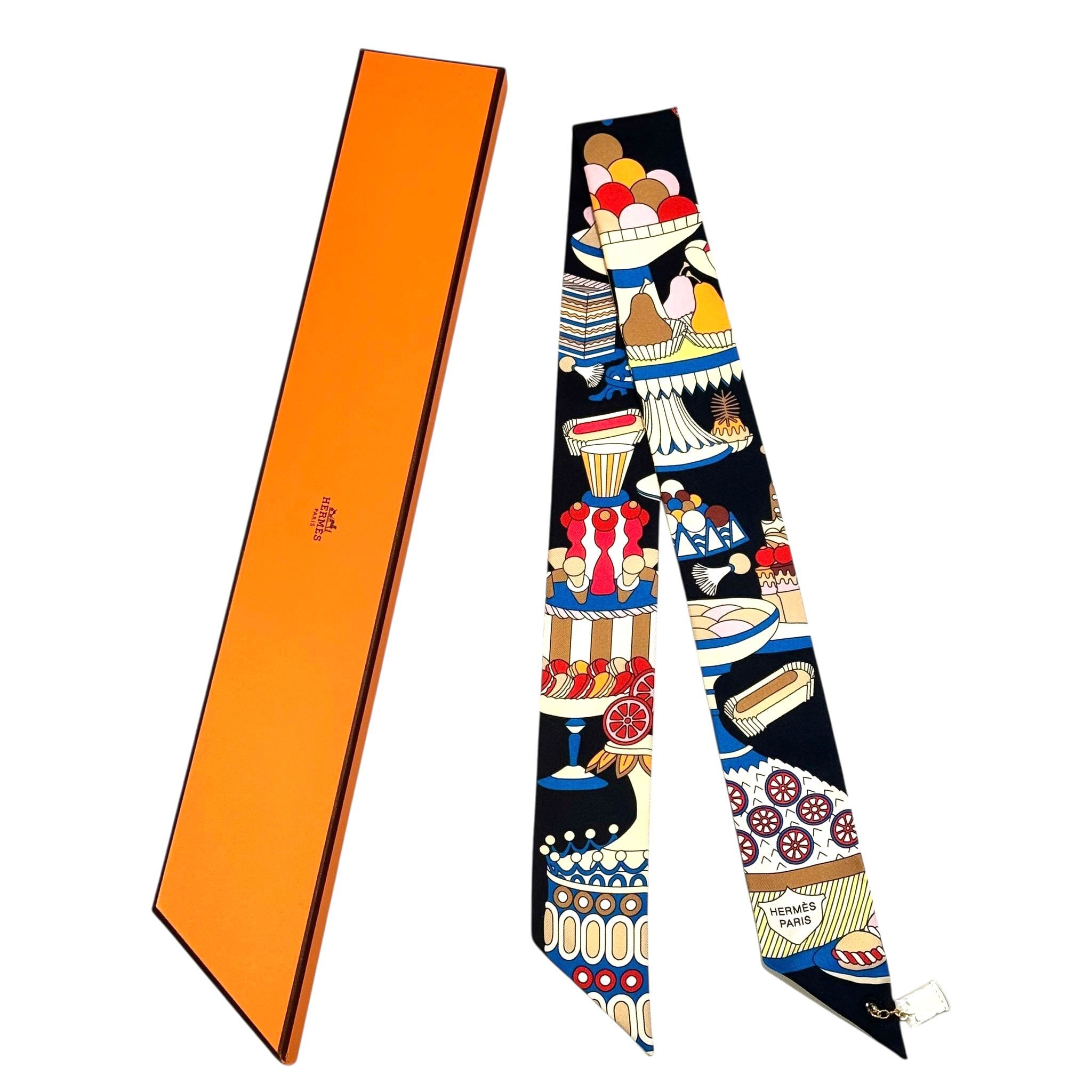 全新HERMES TWILLY Charms La Patisserie Francaise H85336H 02 黑/藍/多色金扣 愛馬士絲巾 #BRAND NEW #香榭站正品