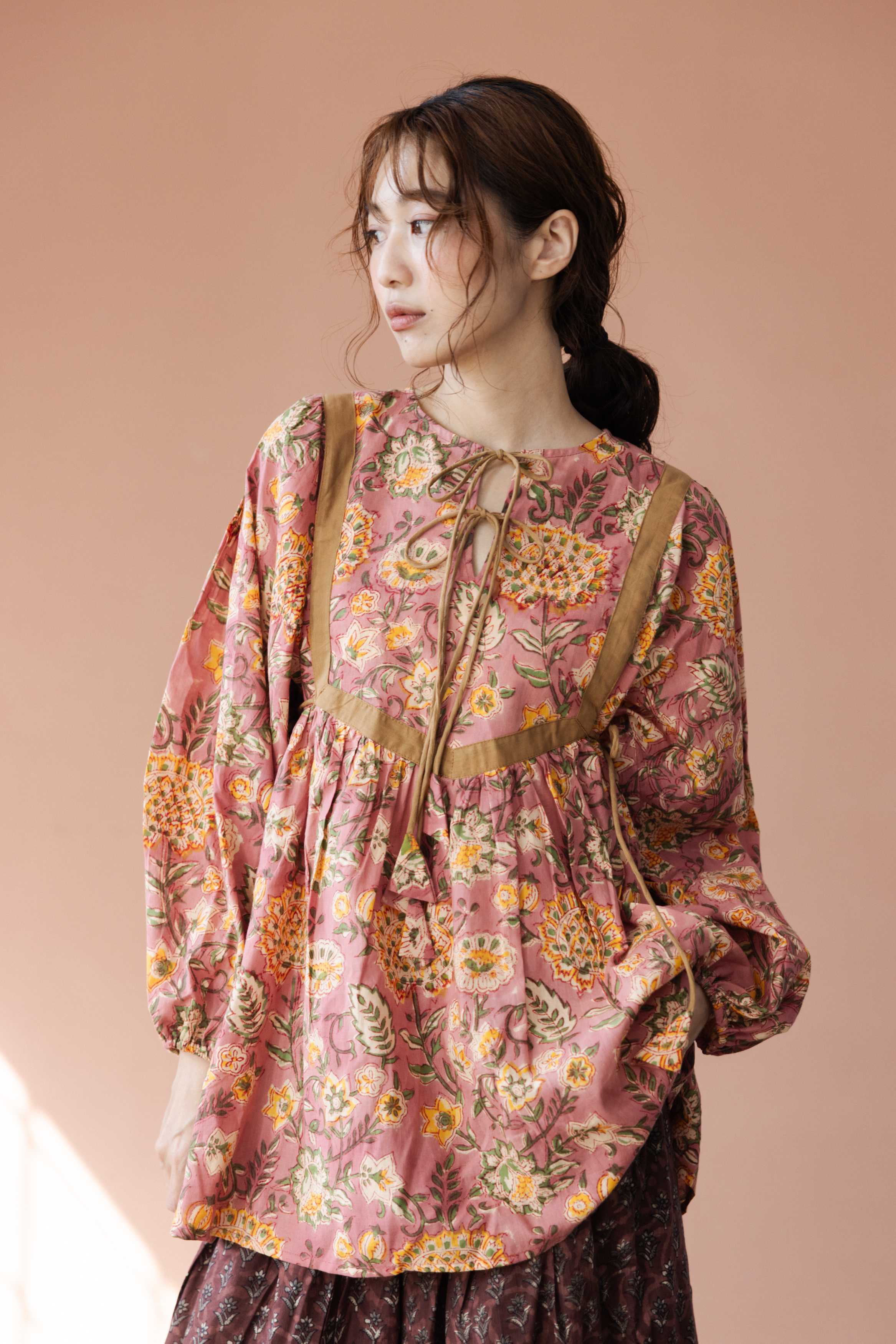 綁帶拼接長袖上衣_復古粉